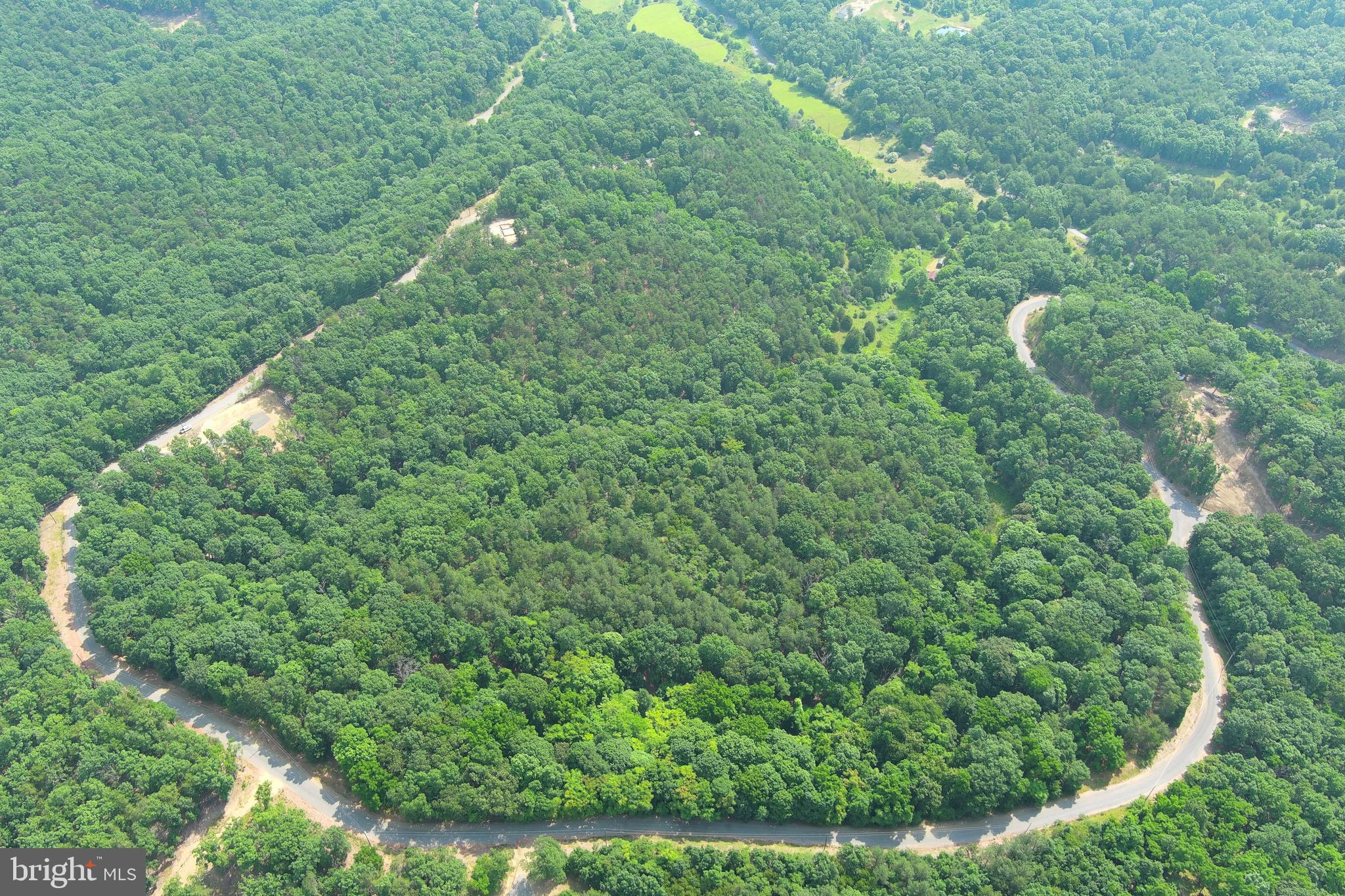 HAMILTON ESTATES - Land