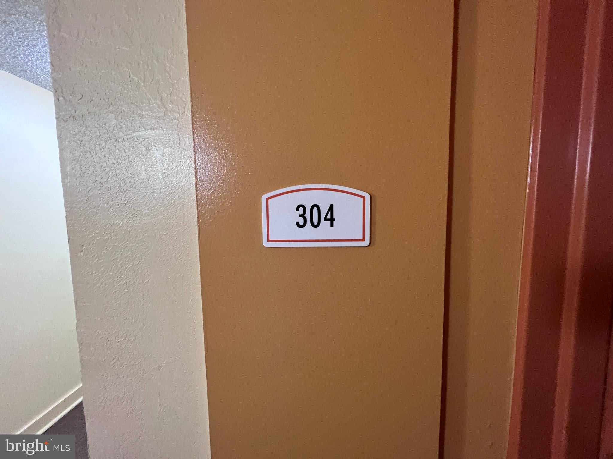 75 S REYNOLDS STREET 304