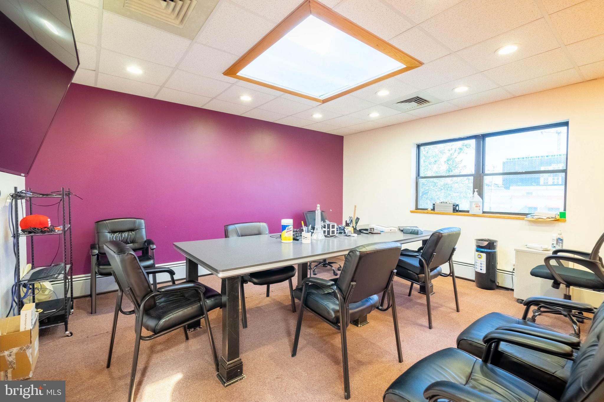 GRADUATE HOSPITAL - Commercial Sale