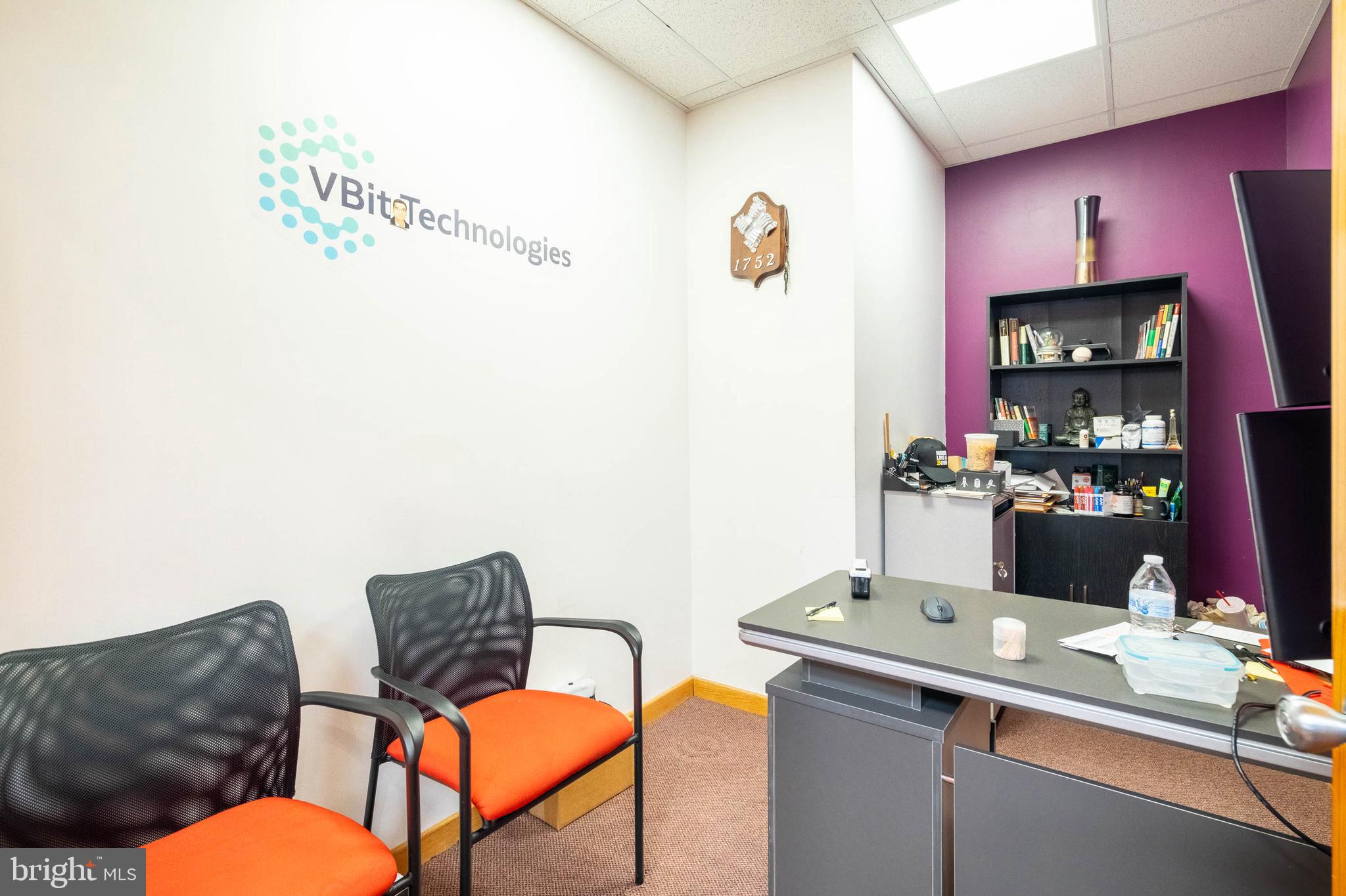 GRADUATE HOSPITAL - Commercial Sale