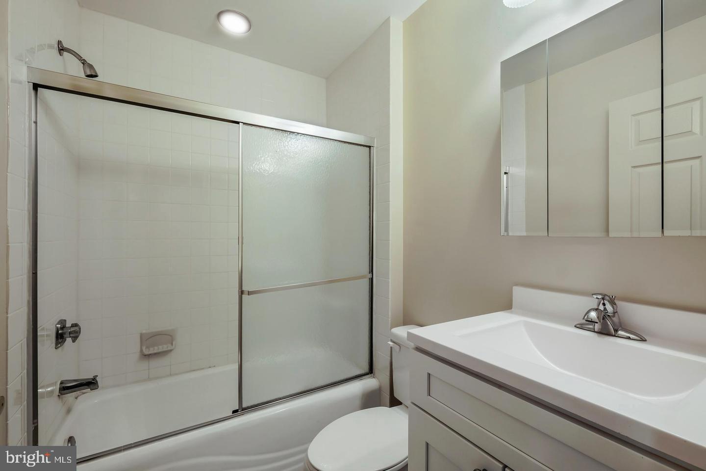 RITTENHOUSE SQUARE - Residential Lease