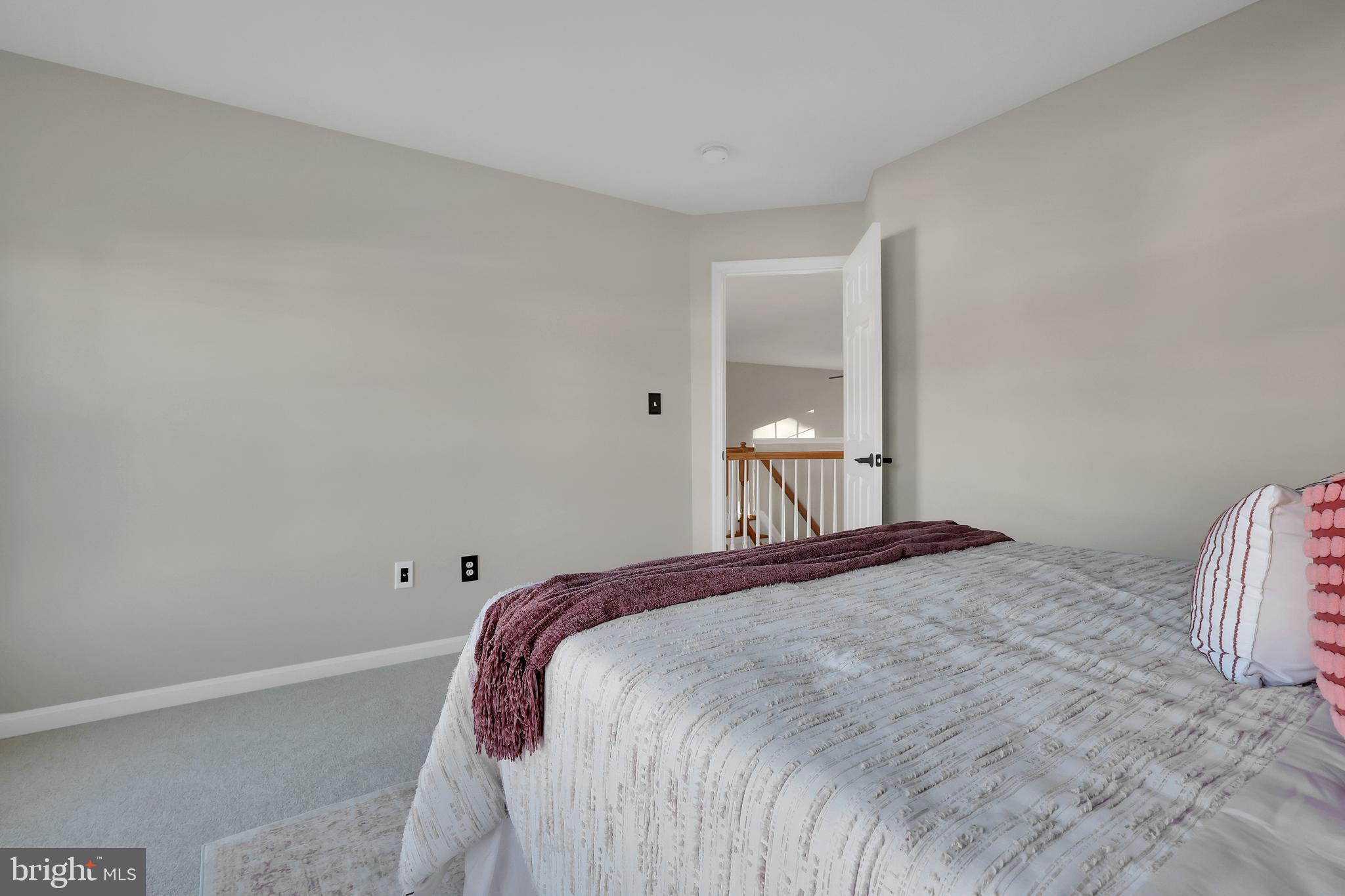 STATON CROSSING - Residential