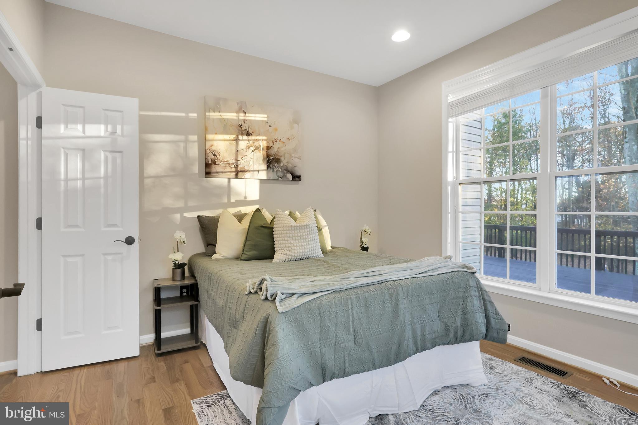 STATON CROSSING - Residential