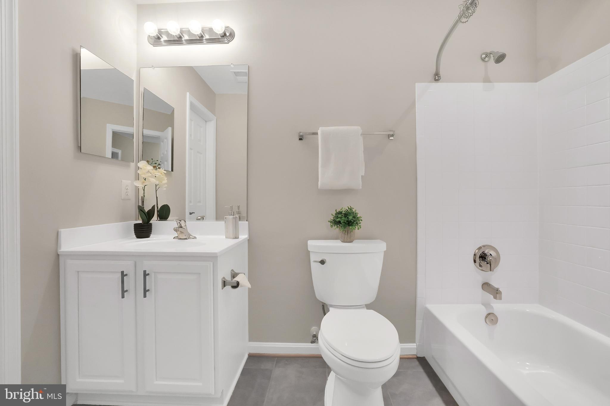 STATON CROSSING - Residential