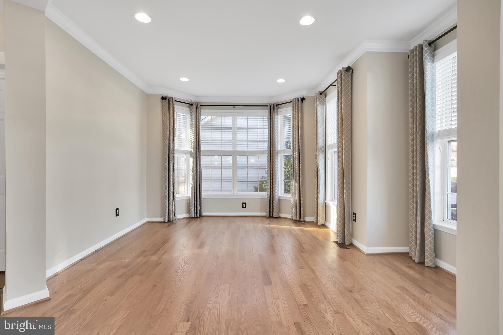 STATON CROSSING - Residential