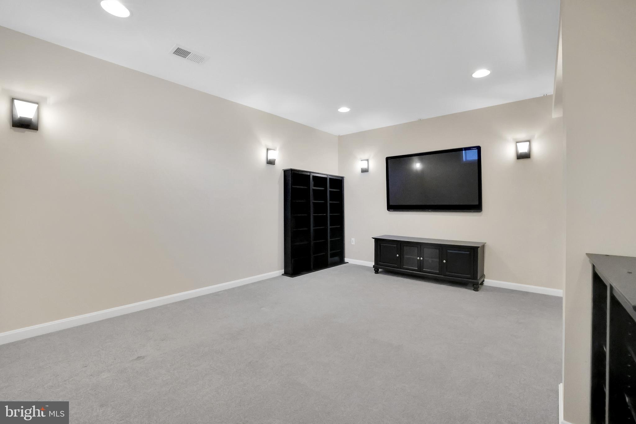 STATON CROSSING - Residential