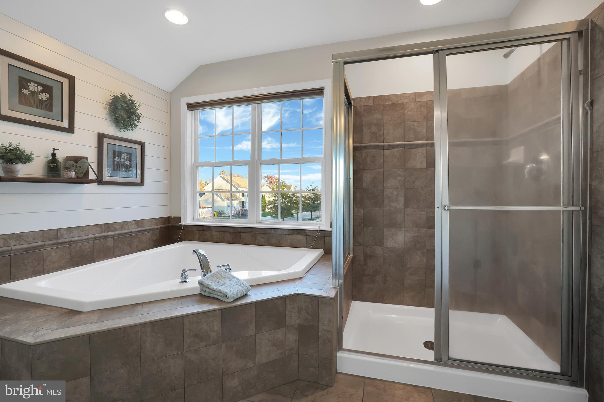 STATON CROSSING - Residential