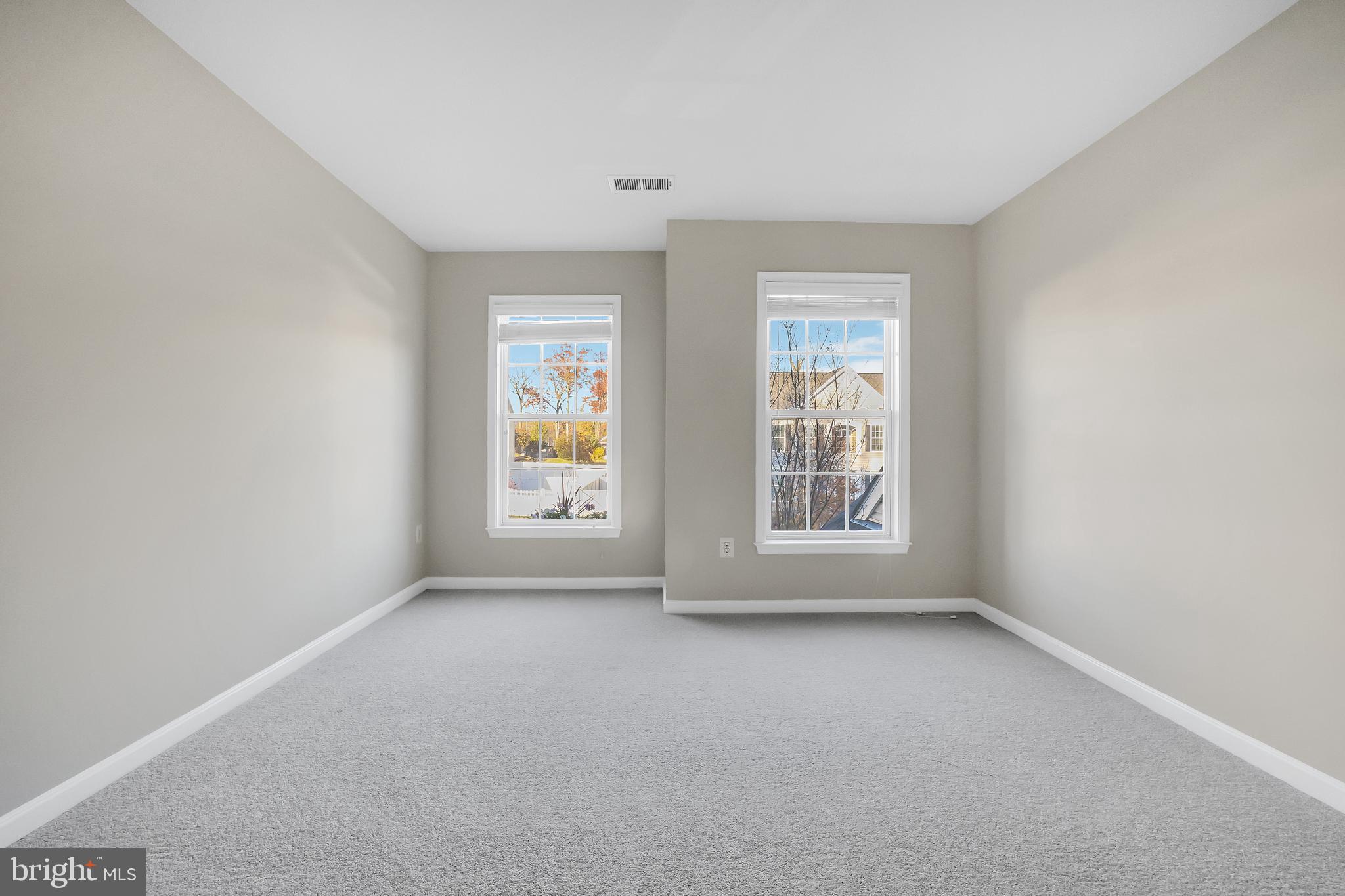 STATON CROSSING - Residential