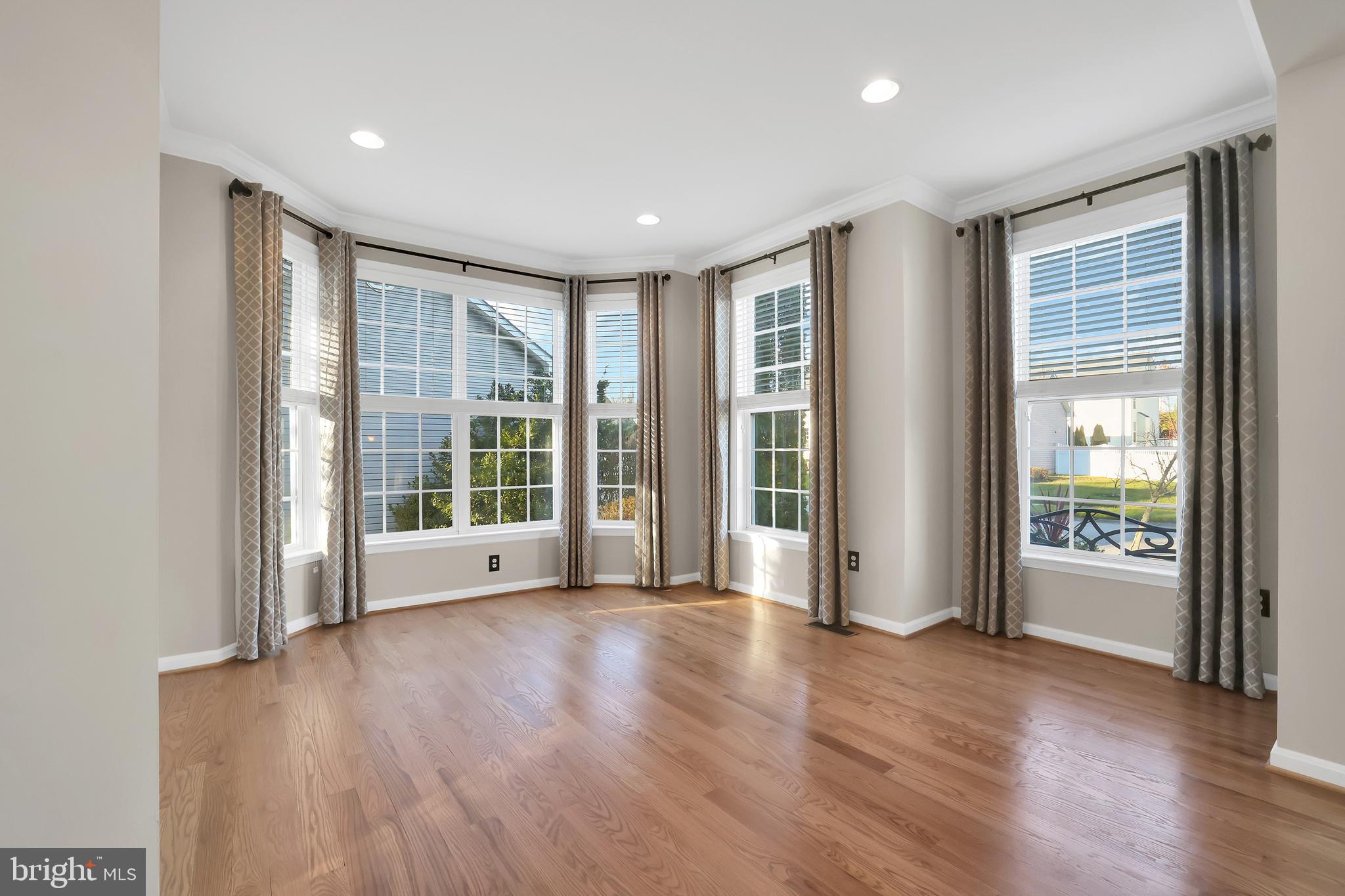 STATON CROSSING - Residential