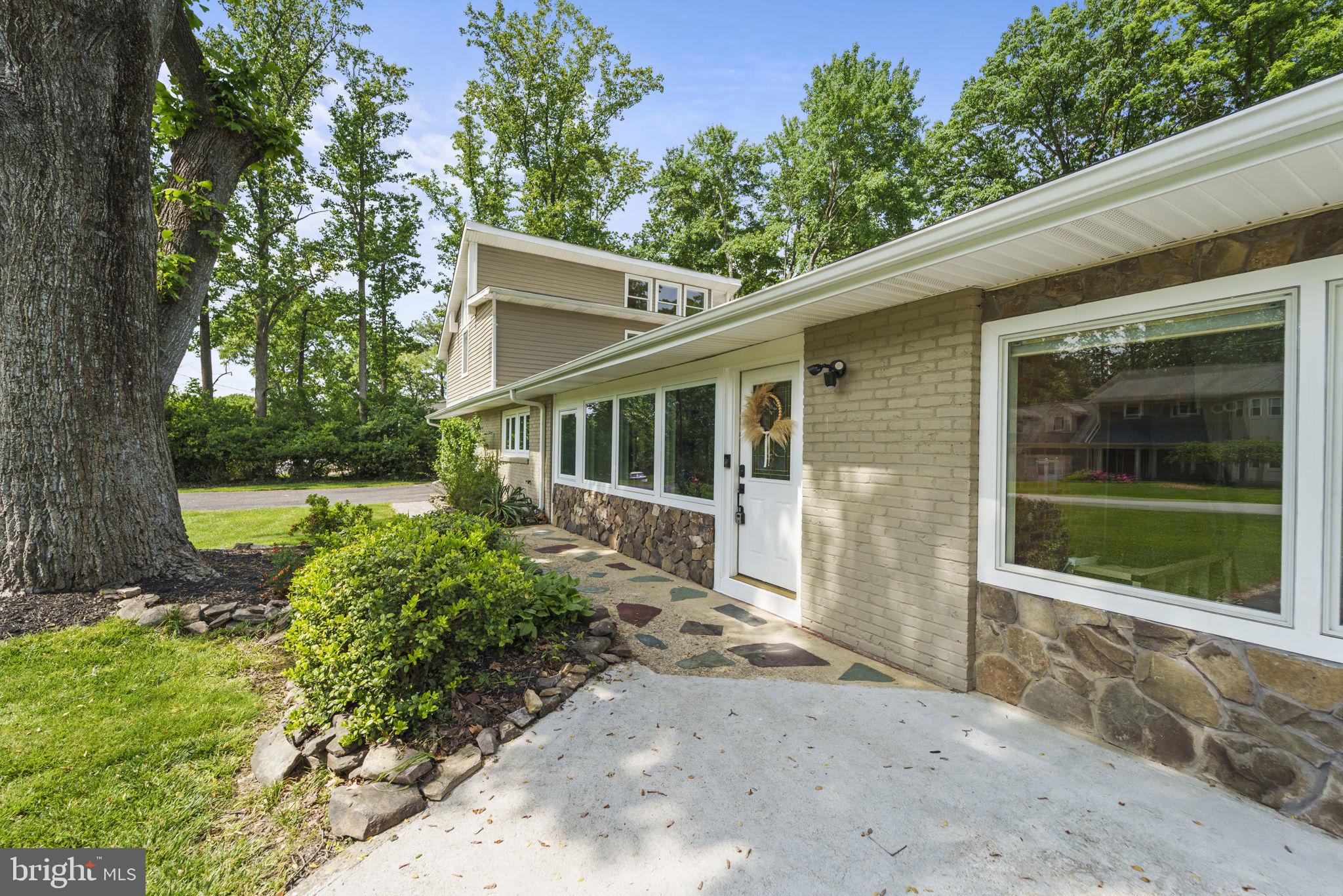 LINCOLNIA PARK - Residential