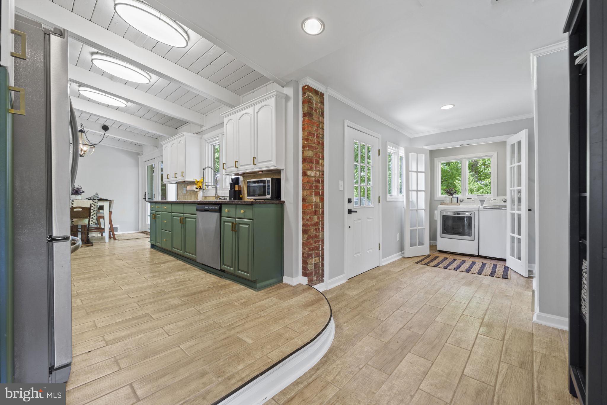 LINCOLNIA PARK - Residential