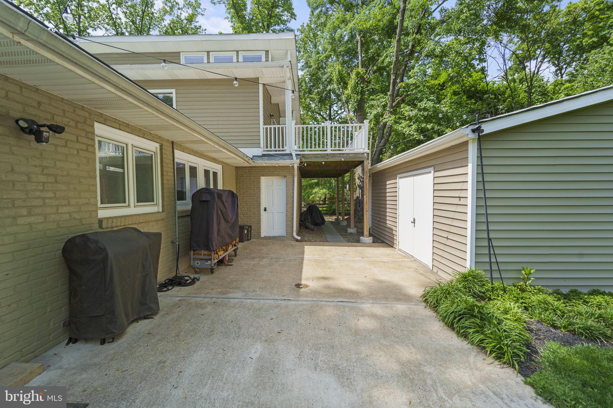 LINCOLNIA PARK - Residential