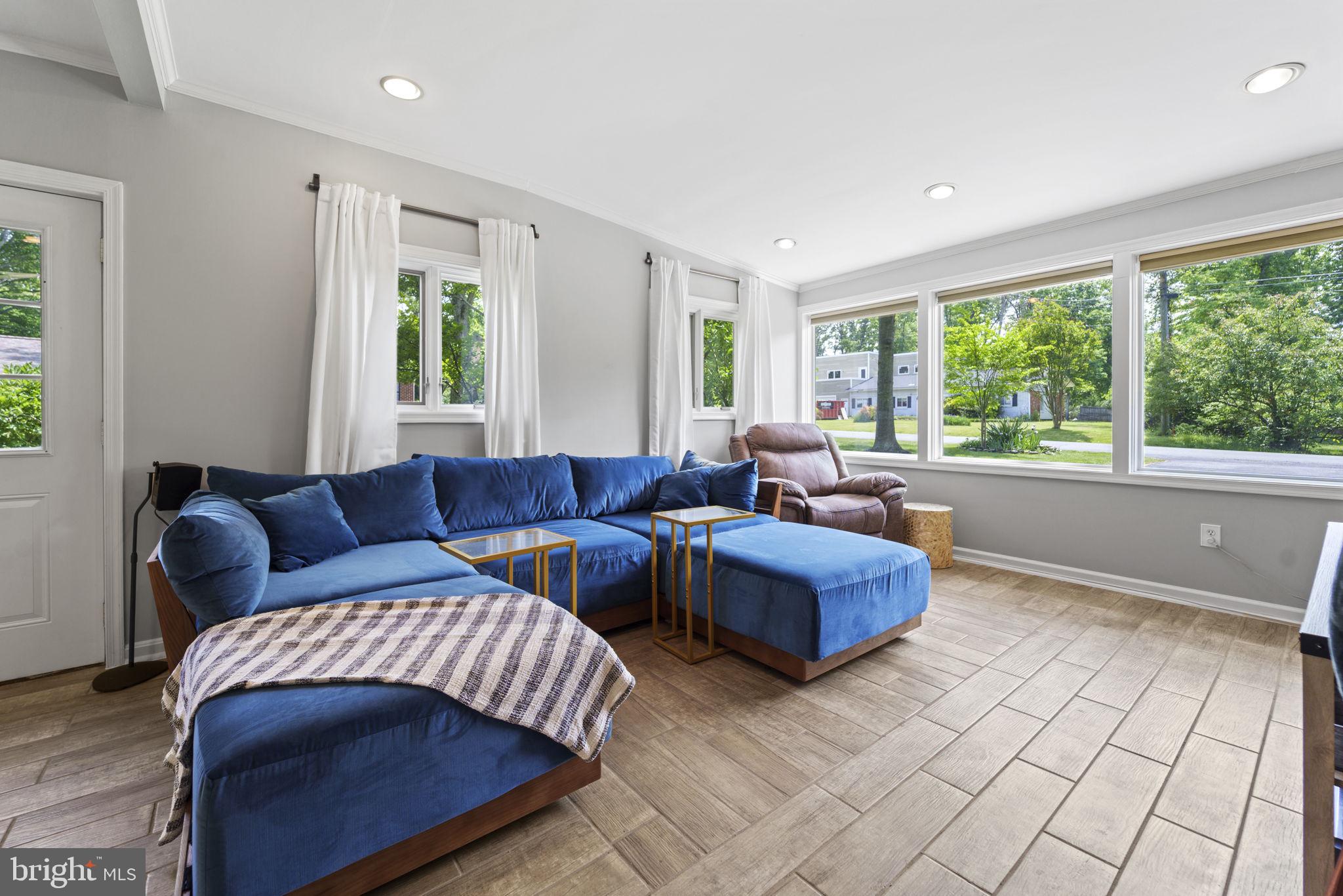 LINCOLNIA PARK - Residential