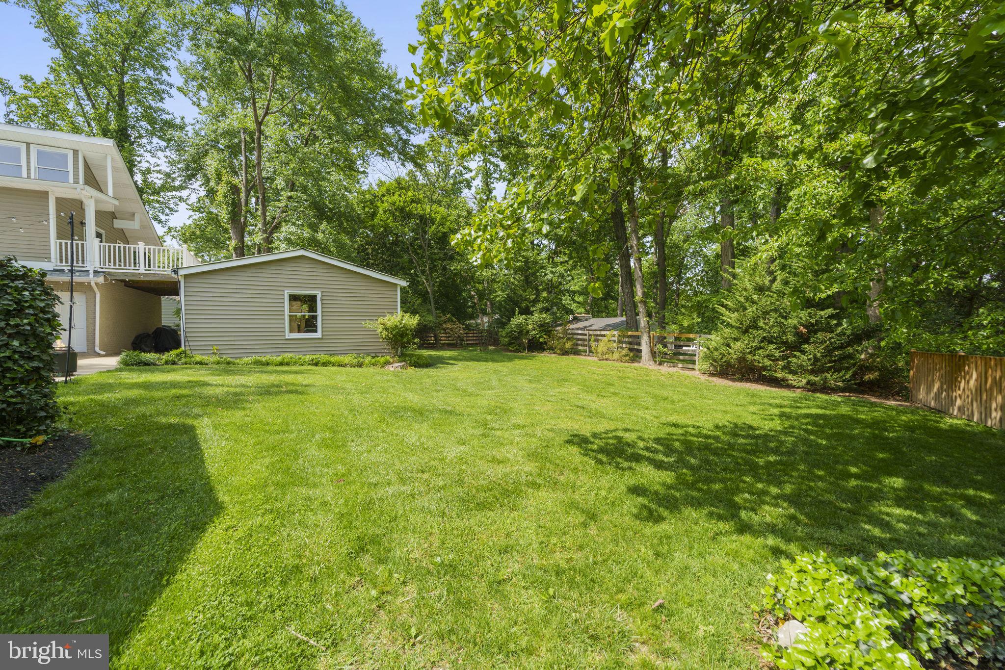 LINCOLNIA PARK - Residential