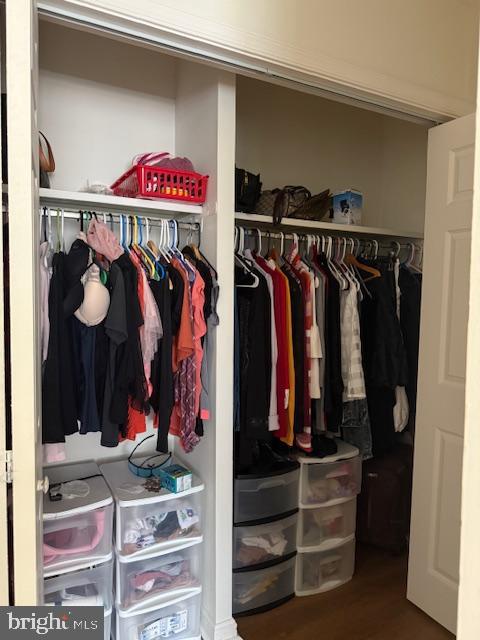 TERRACE TOWNHOUSES OF ANNANDALE - Residential Lease