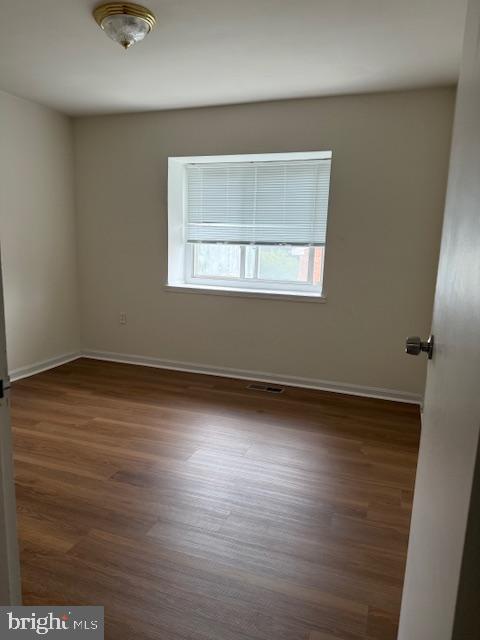 TERRACE TOWNHOUSES OF ANNANDALE - Residential Lease