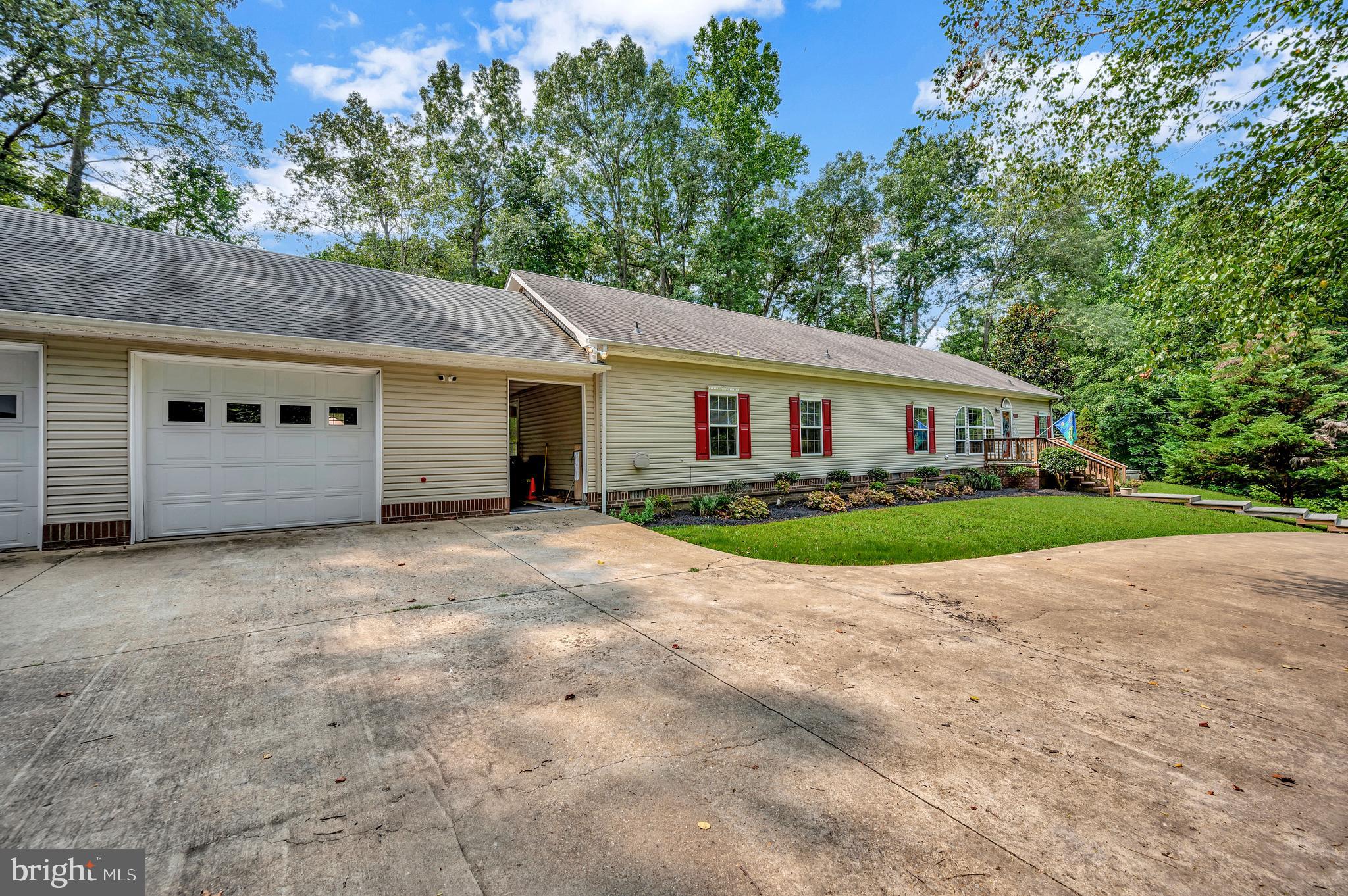 EDEN ESTATES - Residential