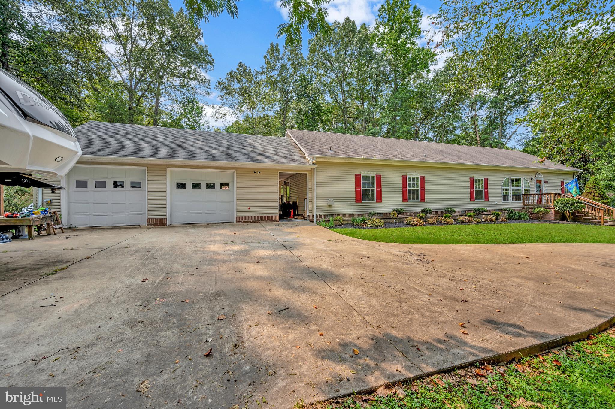 EDEN ESTATES - Residential