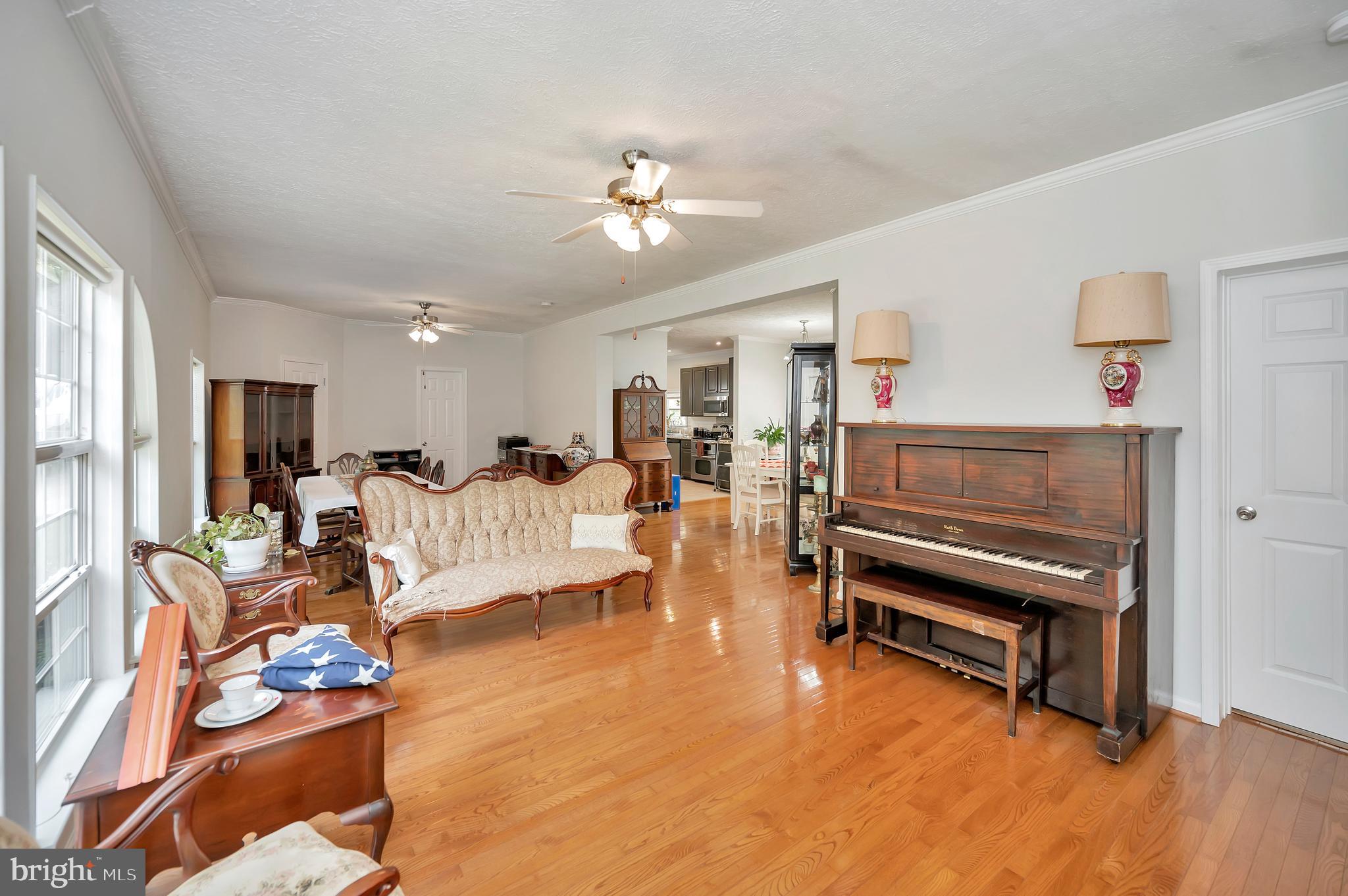 EDEN ESTATES - Residential