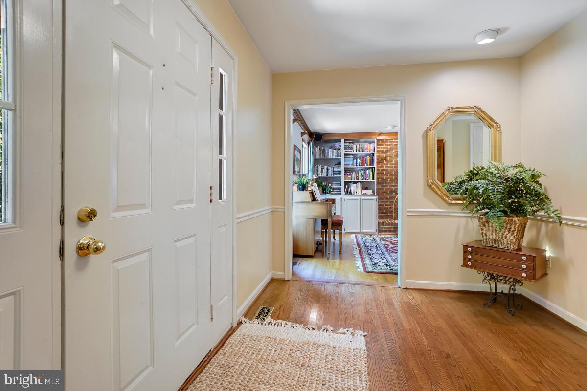 BLANDSFORD - Residential