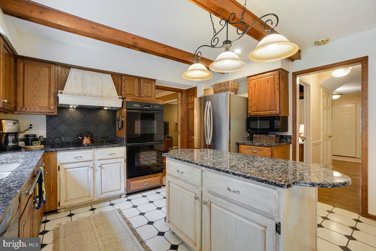 BLANDSFORD - Residential