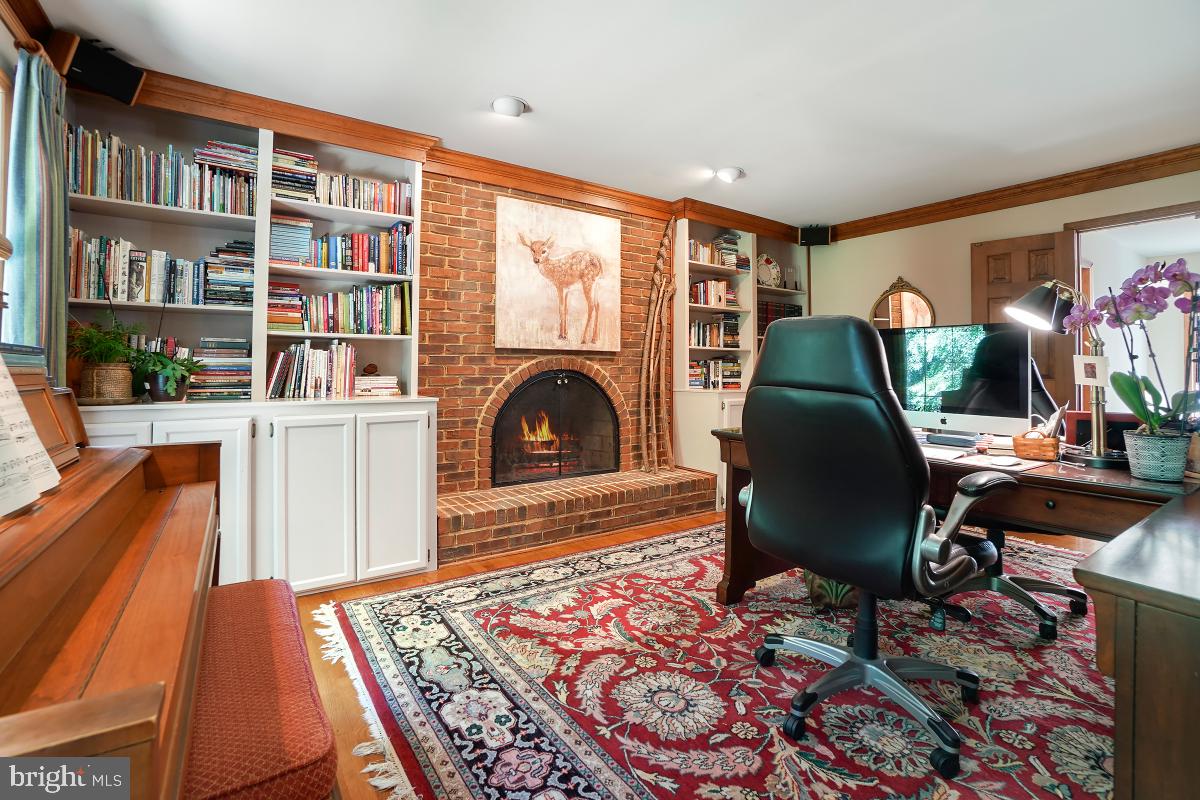 BLANDSFORD - Residential