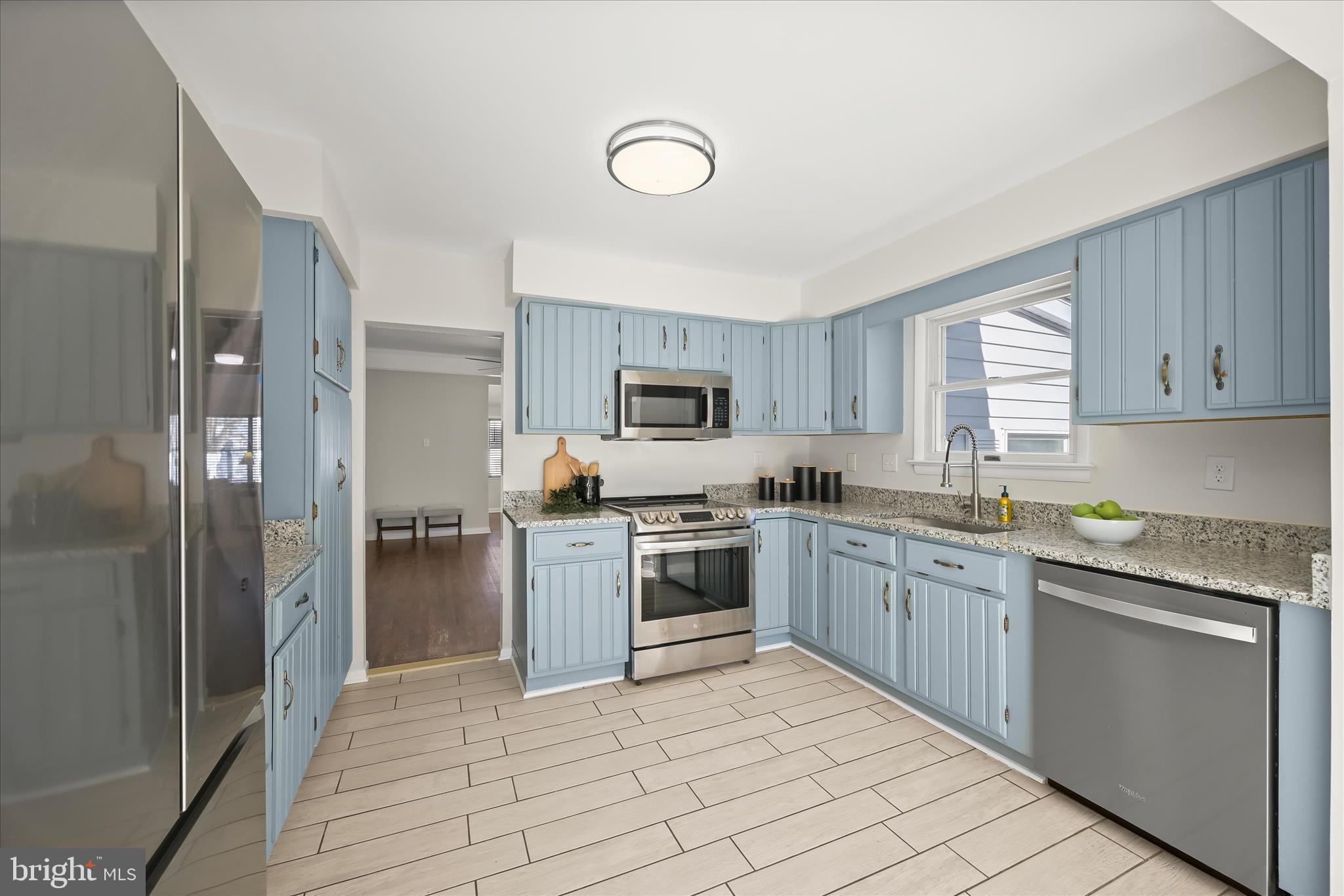 SHOREHAM BEACH - Residential