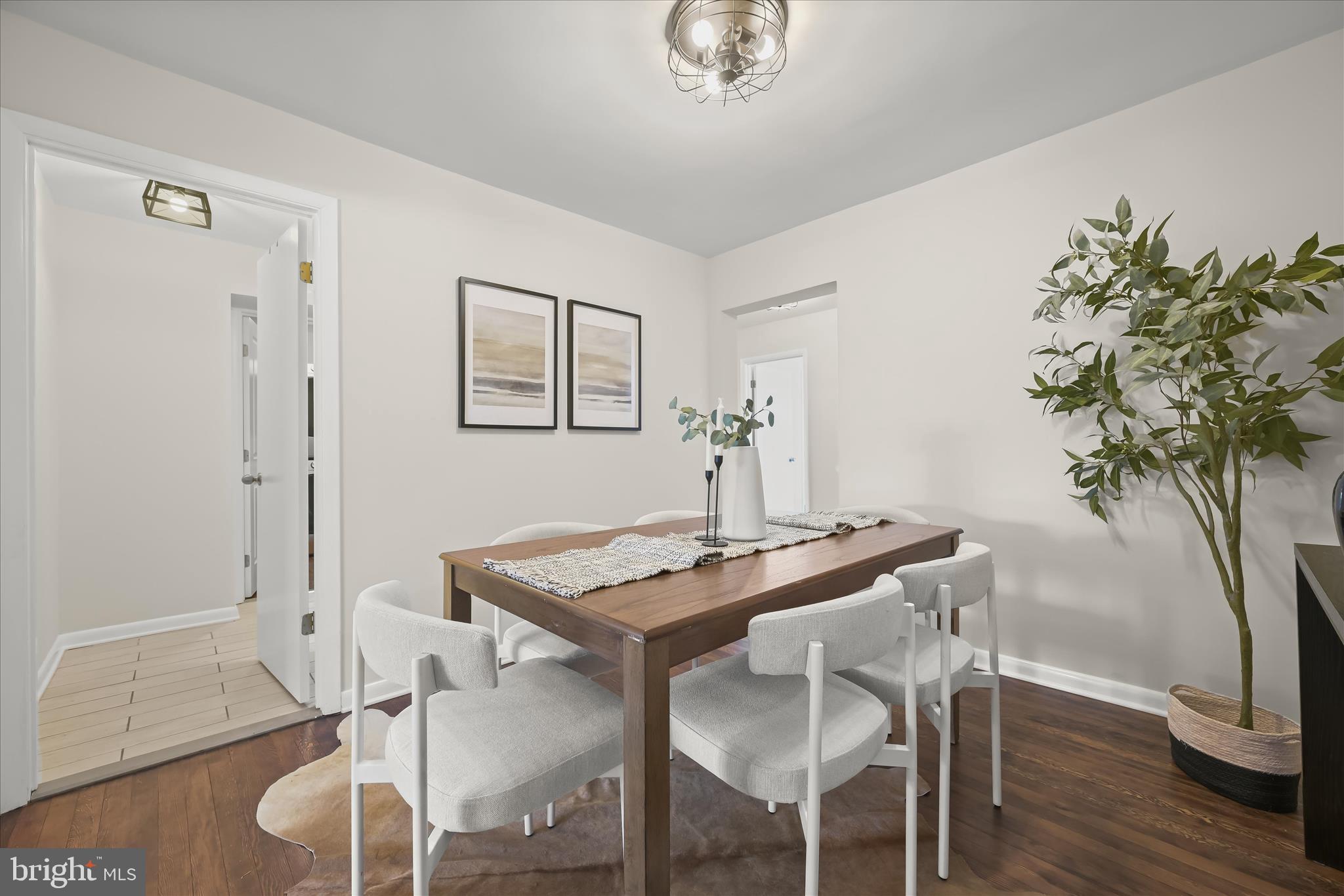 SHOREHAM BEACH - Residential