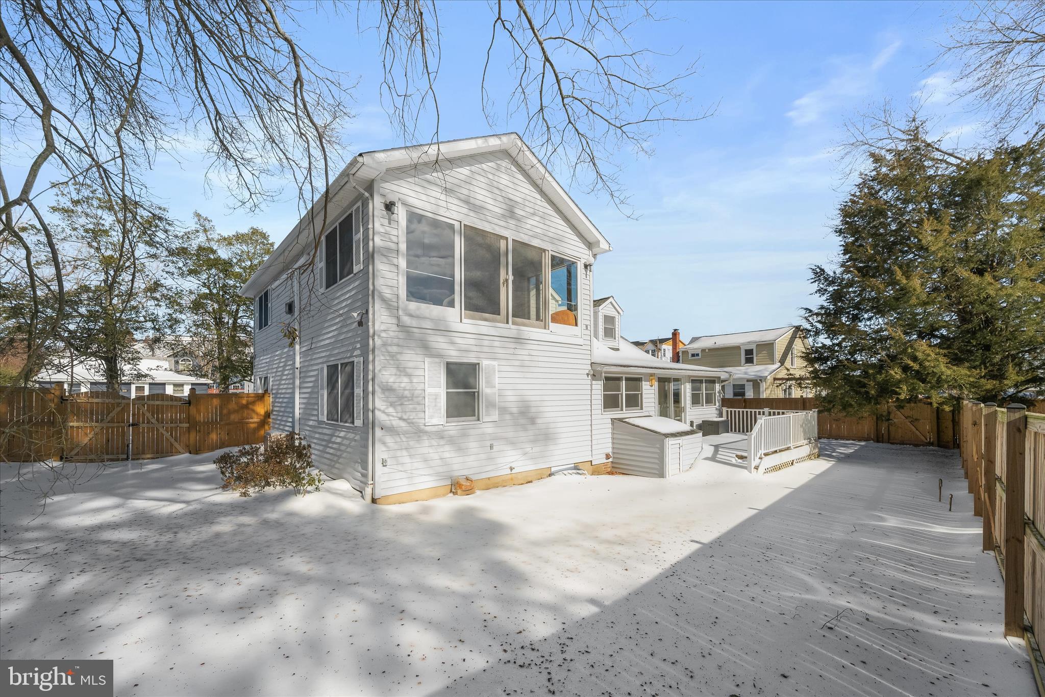 SHOREHAM BEACH - Residential