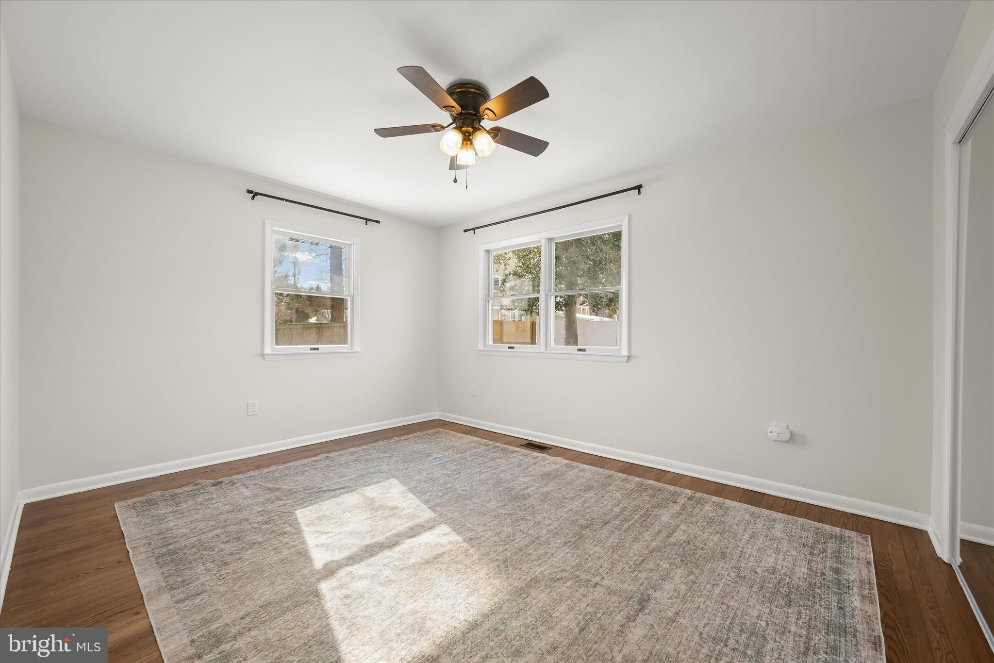 SHOREHAM BEACH - Residential