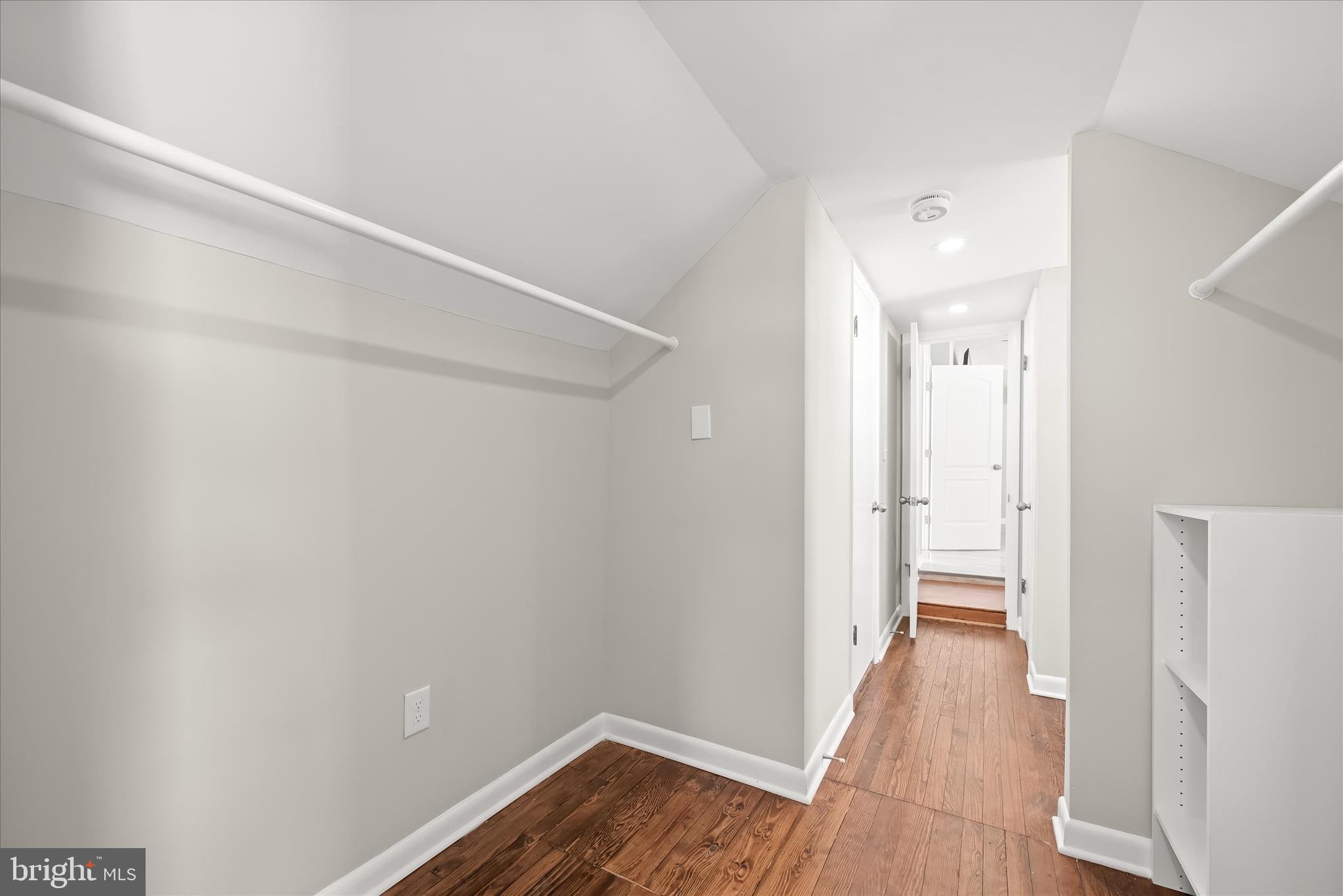 SHOREHAM BEACH - Residential