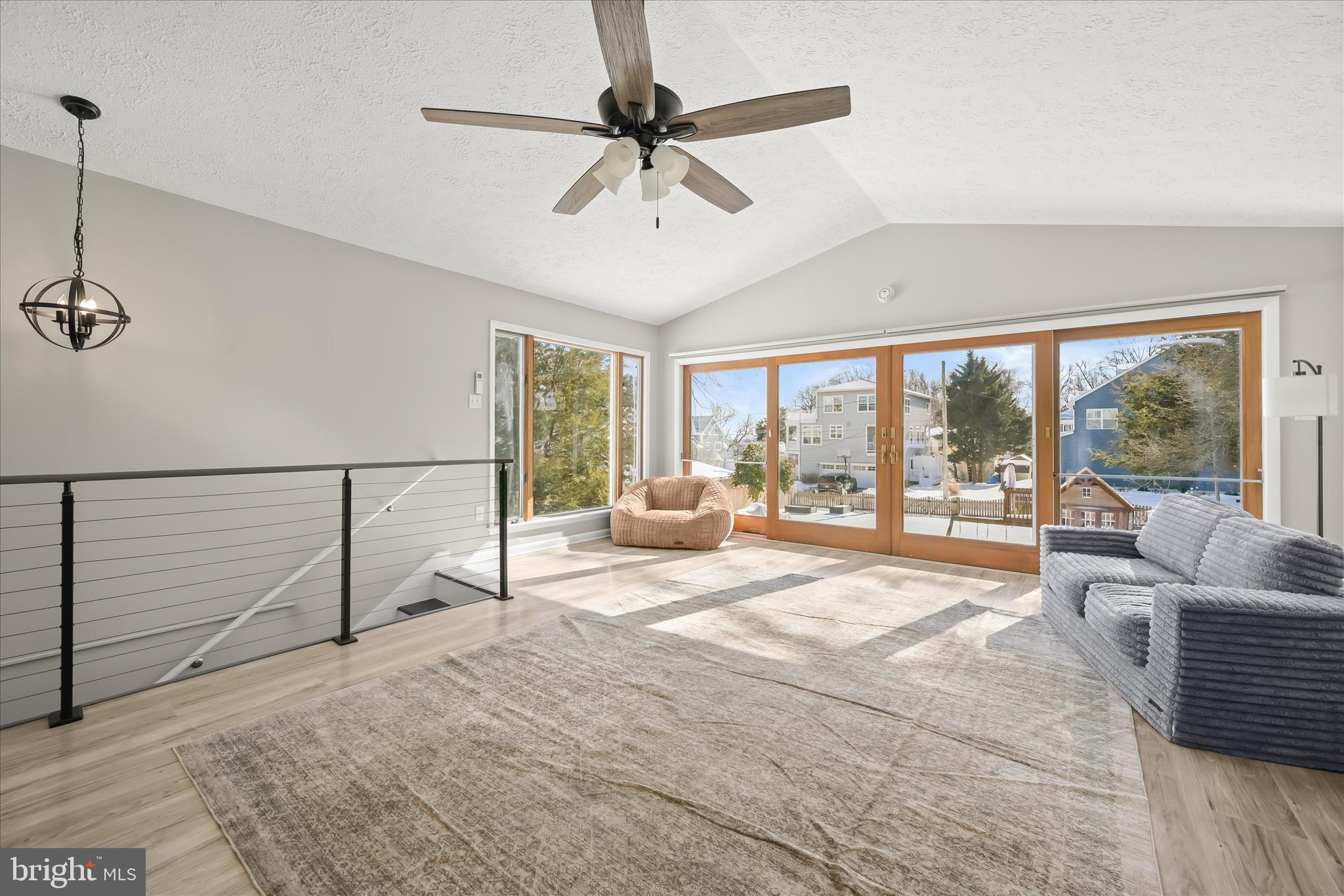 SHOREHAM BEACH - Residential