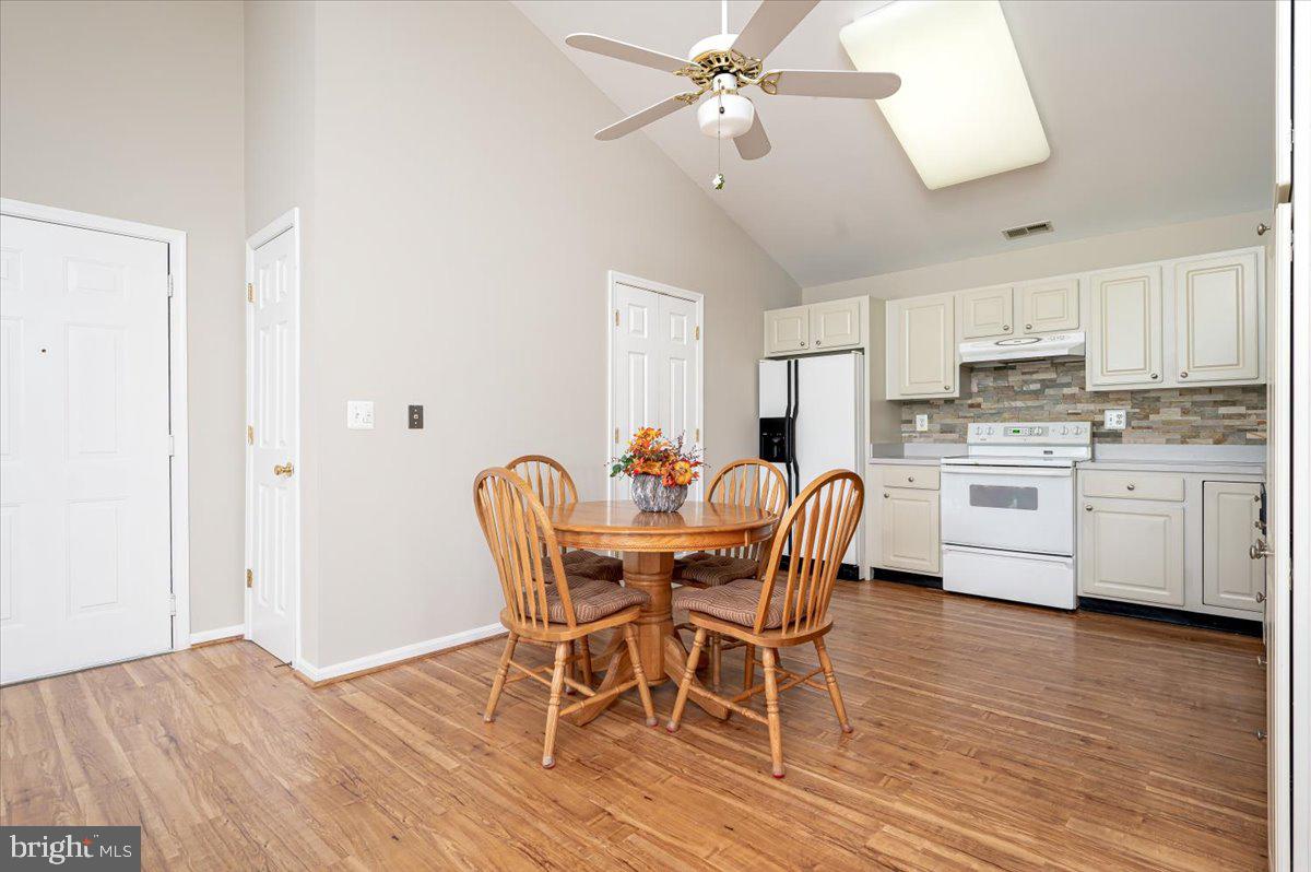 WINIFRED MANOR - Residential