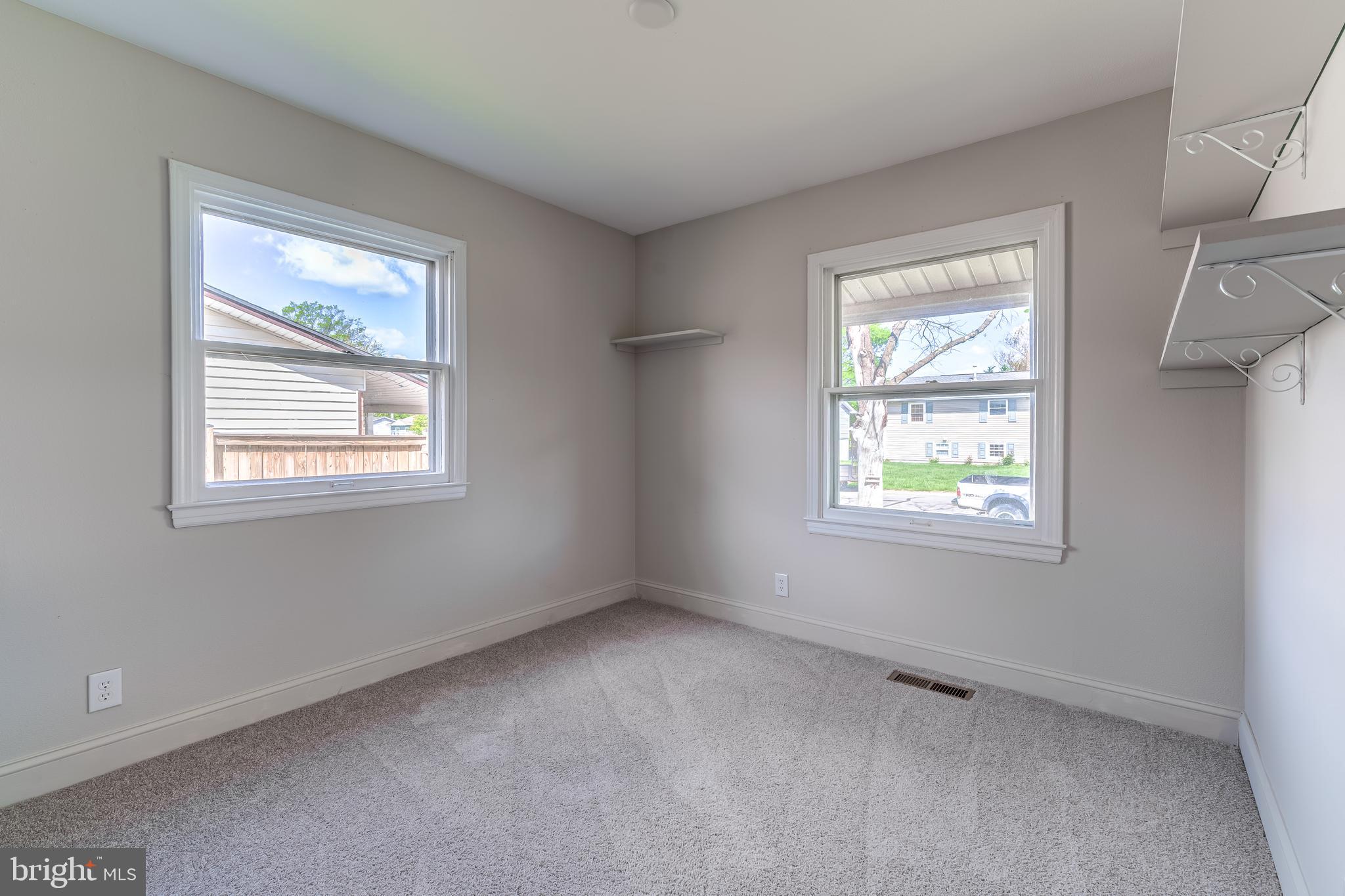 STERLING  PARK - Residential