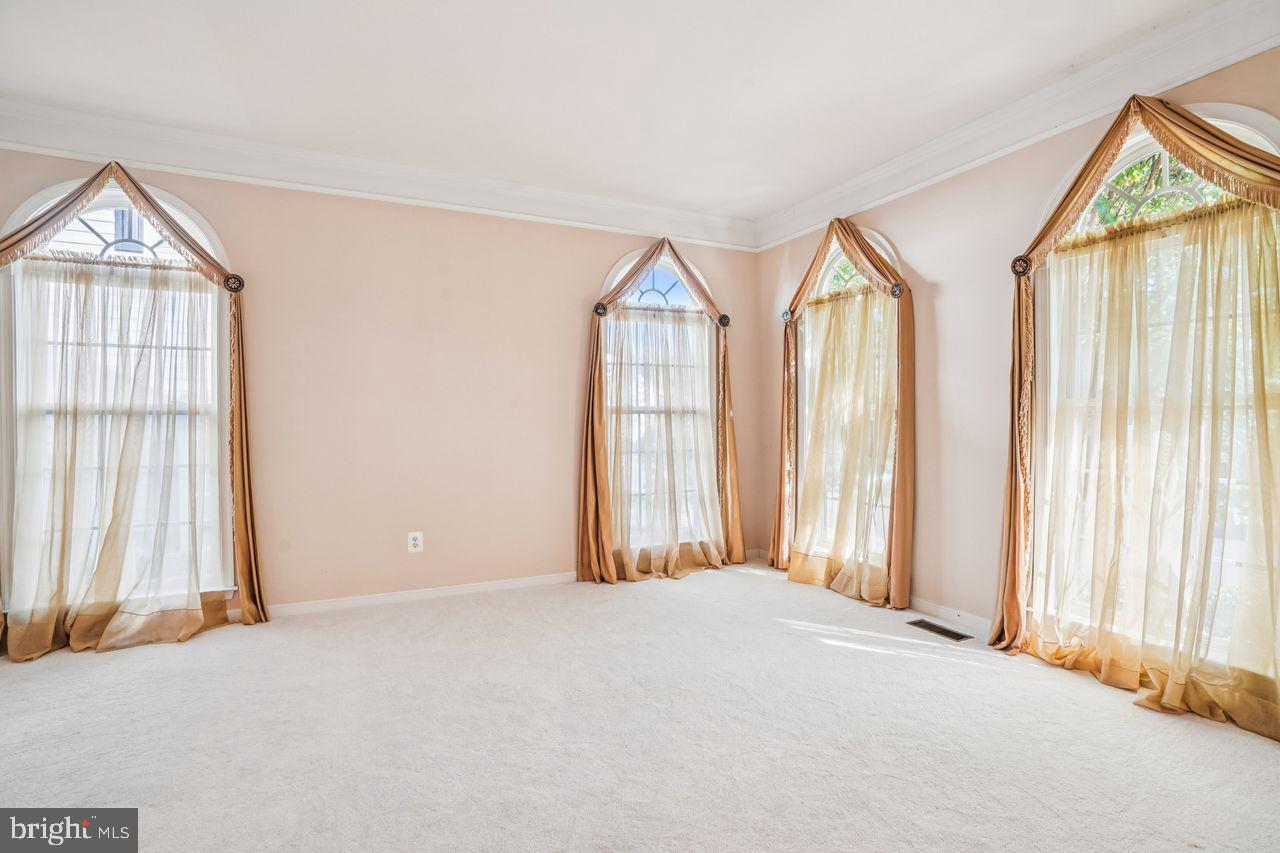 PIEDMONT - Residential