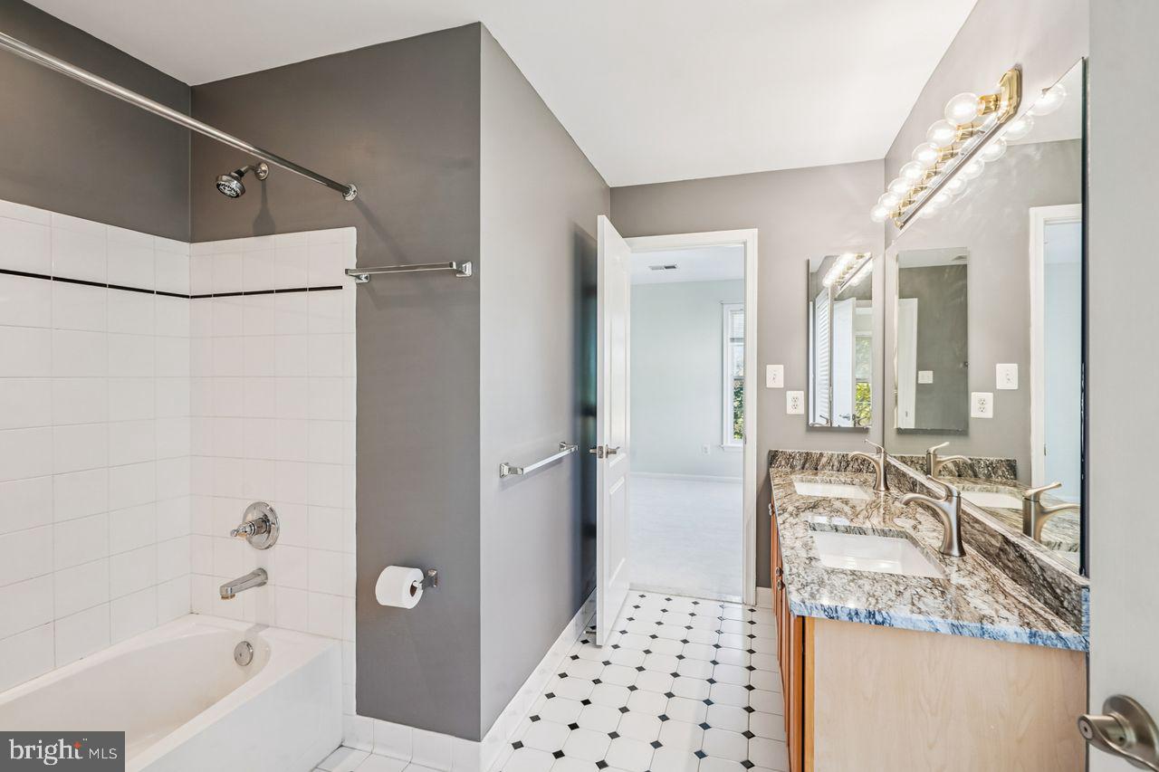 PIEDMONT - Residential