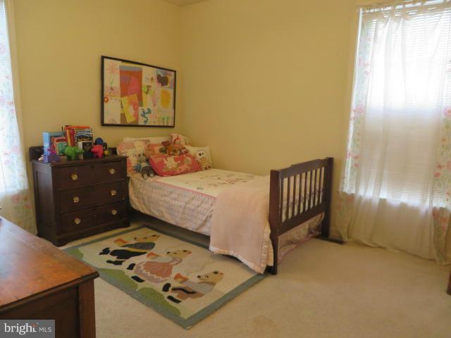 FALCON RIDGE - Residential Lease