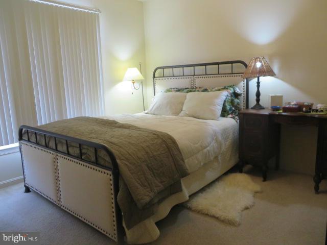 FALCON RIDGE - Residential Lease