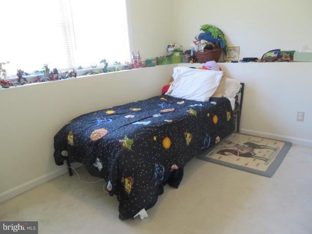 FALCON RIDGE - Residential Lease