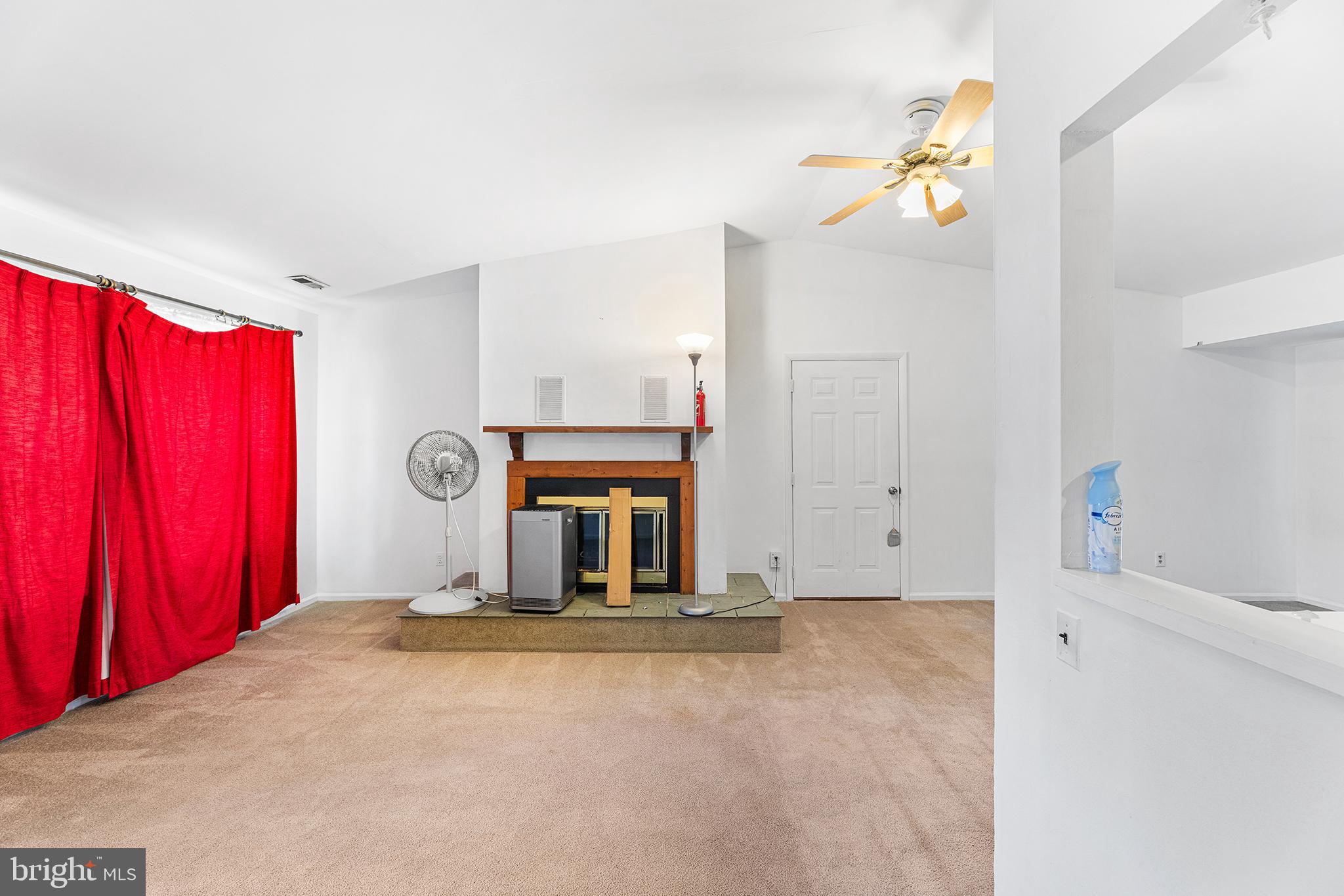 PINE GROVE FARMS - Residential