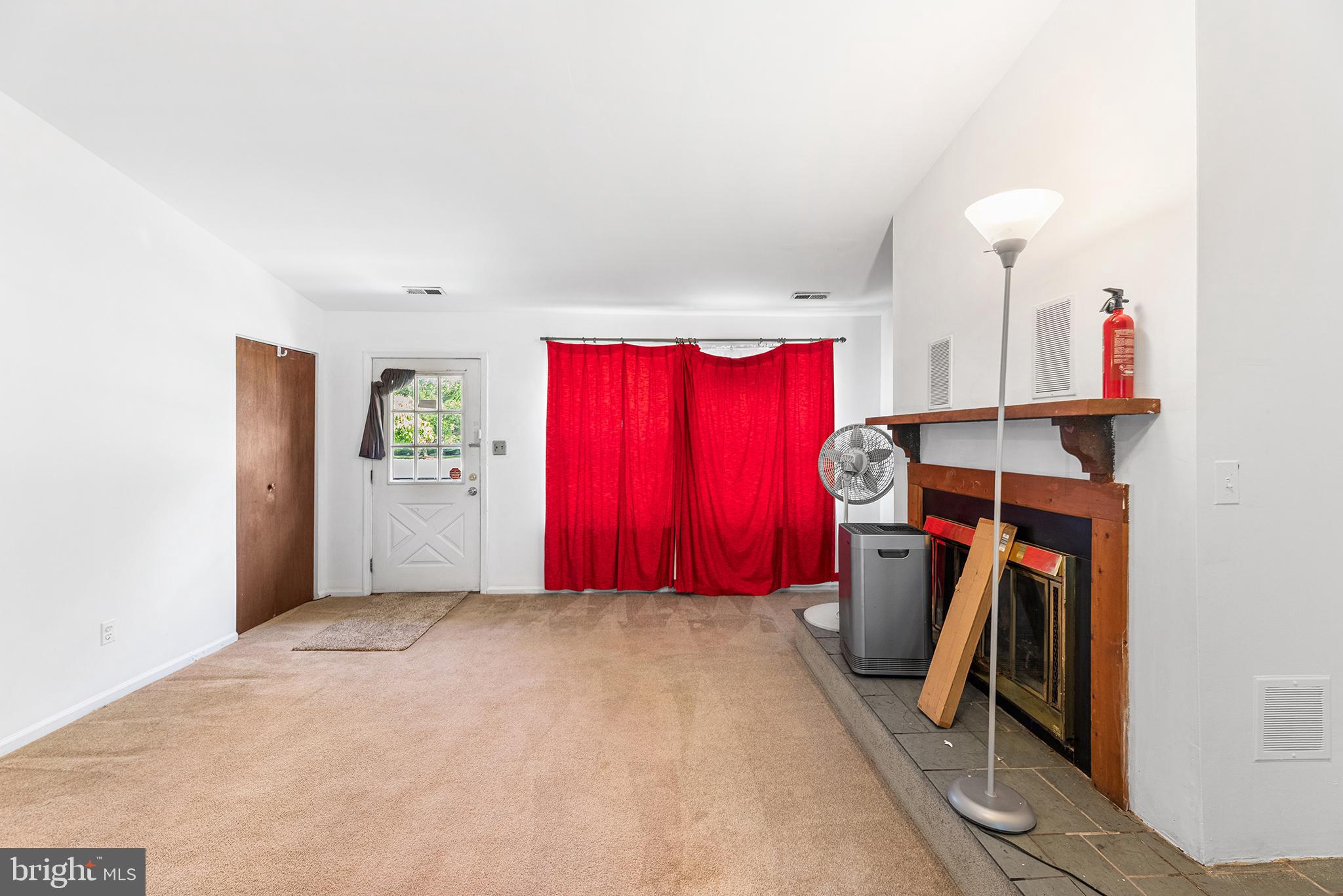 PINE GROVE FARMS - Residential