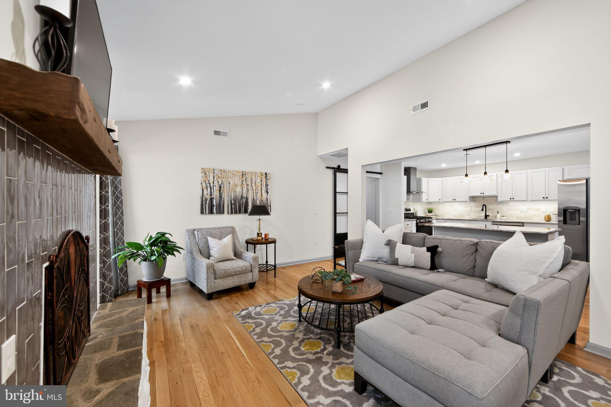 GREEN COUNTRIE - Residential