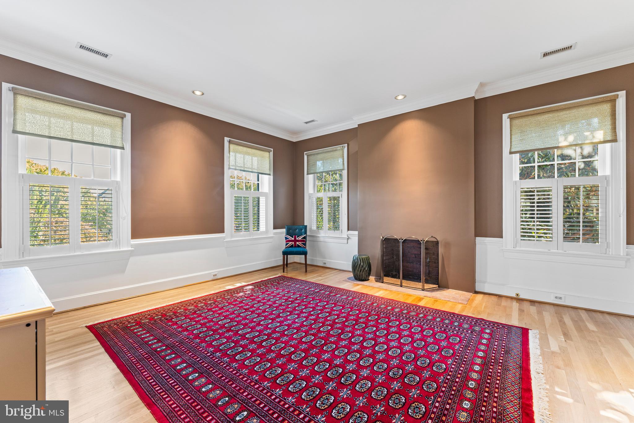 HISTORIC DISTRICT - Residential