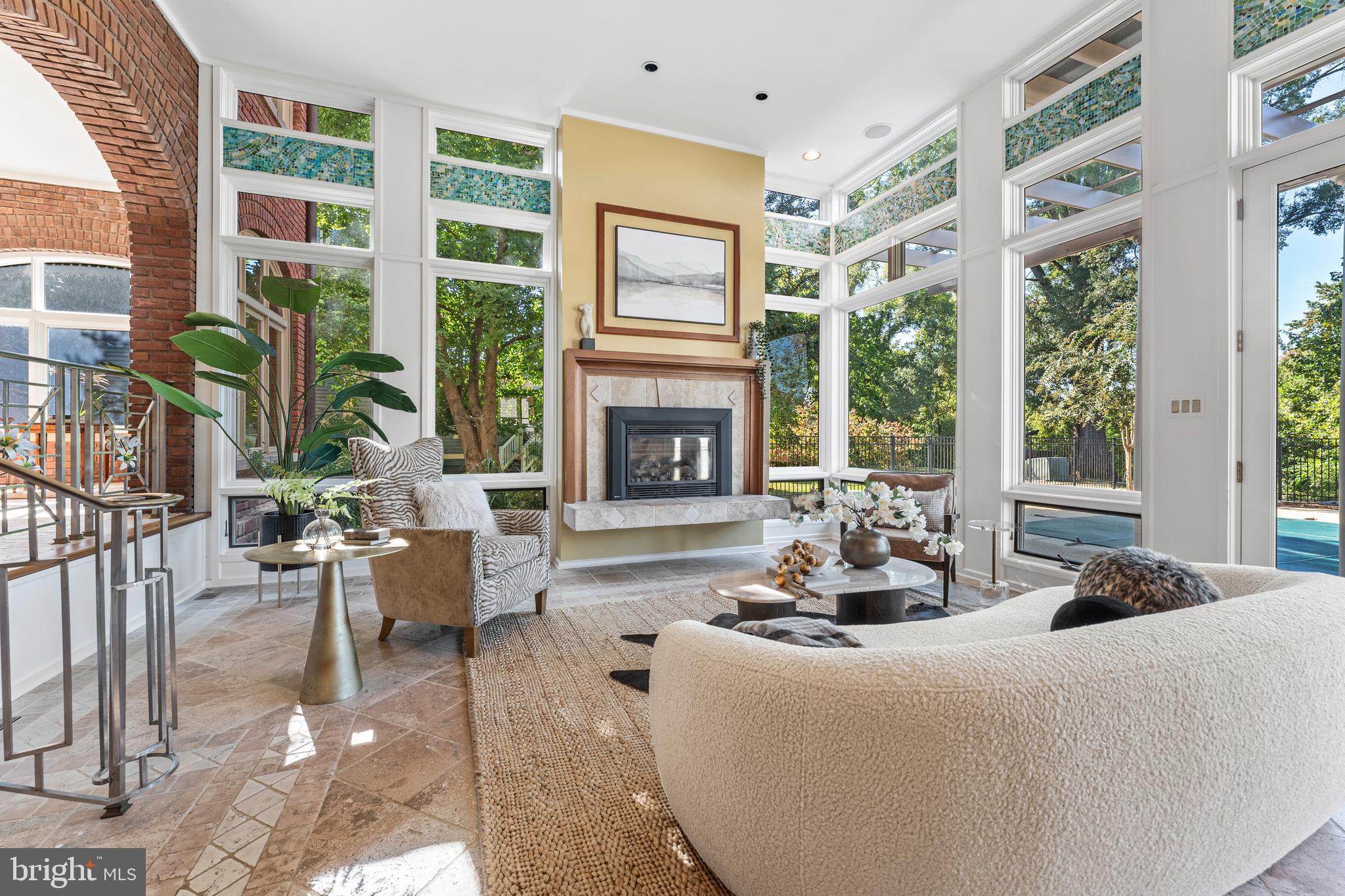 HISTORIC DISTRICT - Residential