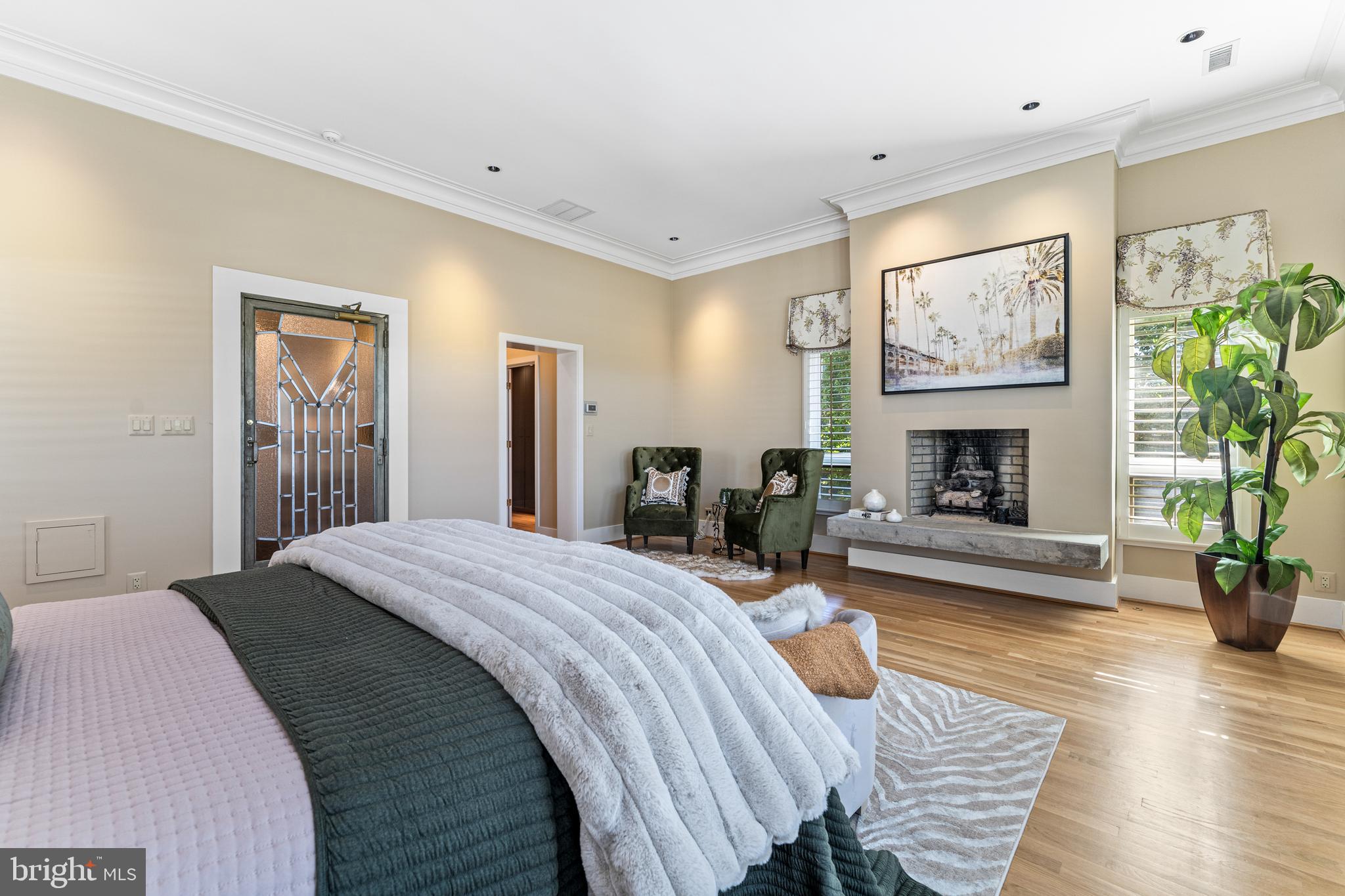 HISTORIC DISTRICT - Residential