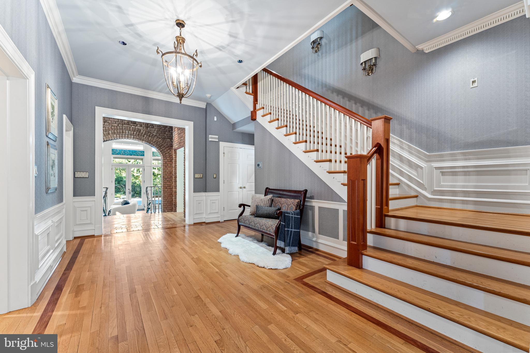 HISTORIC DISTRICT - Residential