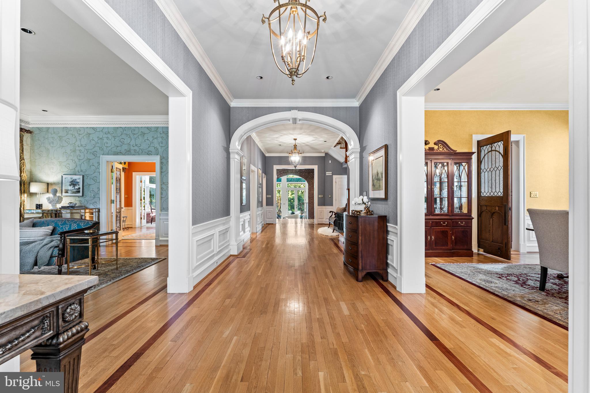 HISTORIC DISTRICT - Residential