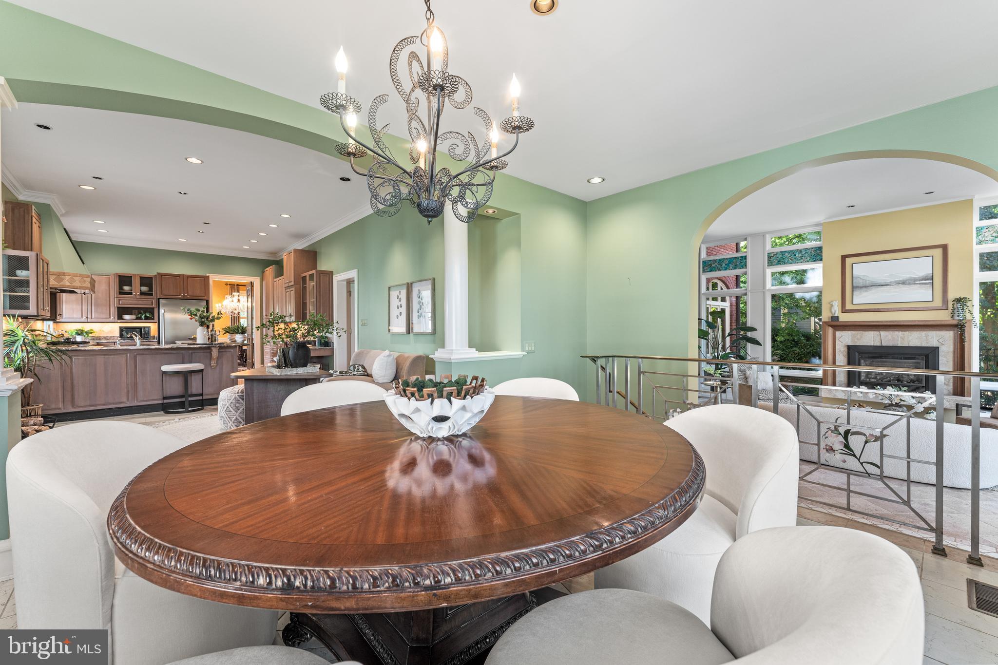 HISTORIC DISTRICT - Residential