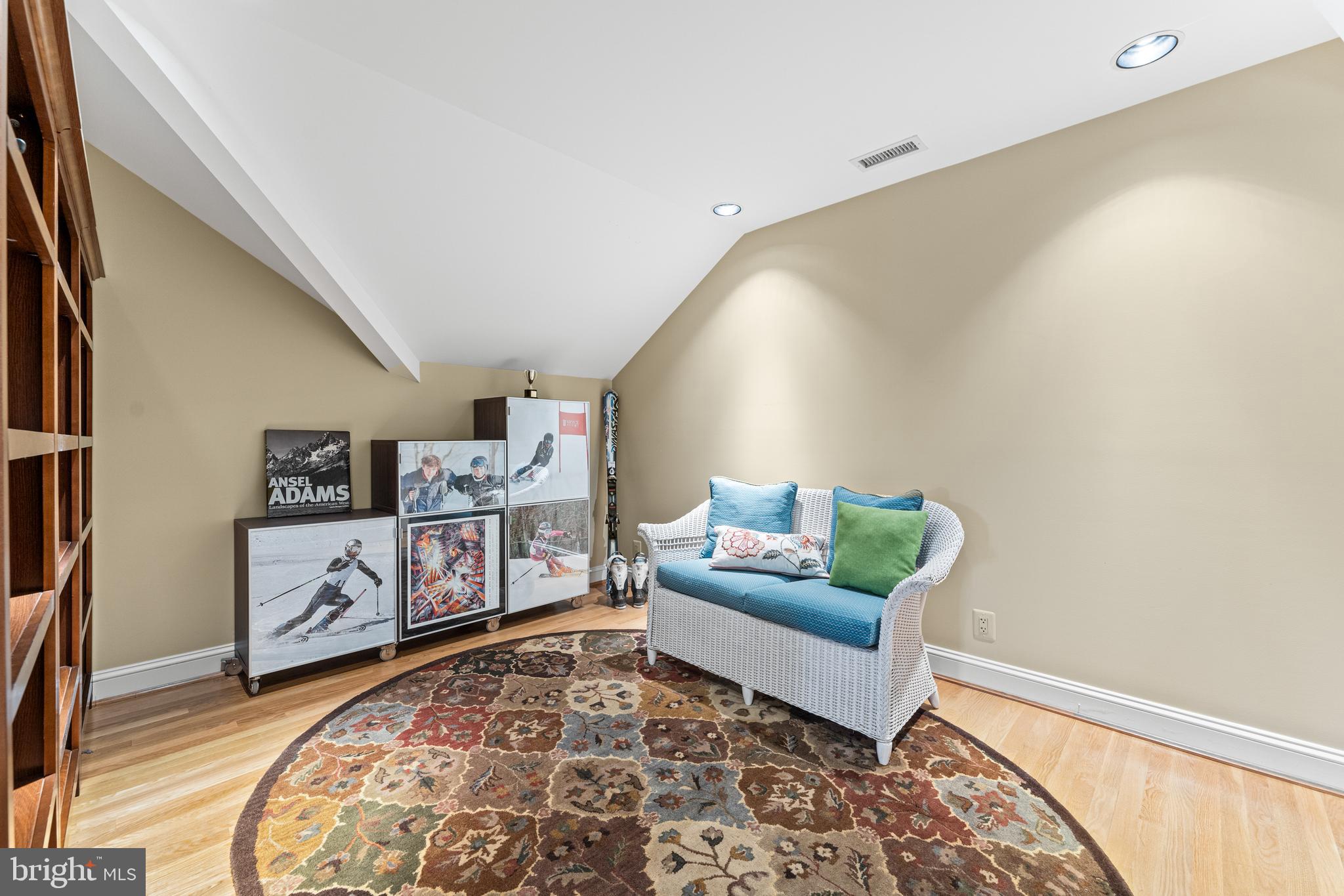 HISTORIC DISTRICT - Residential