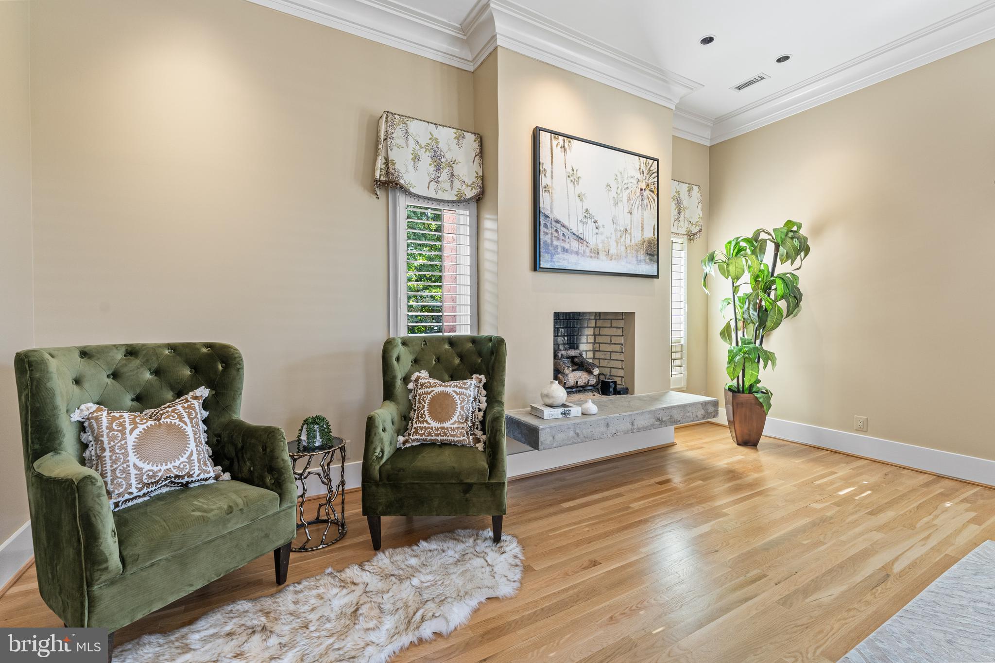 HISTORIC DISTRICT - Residential